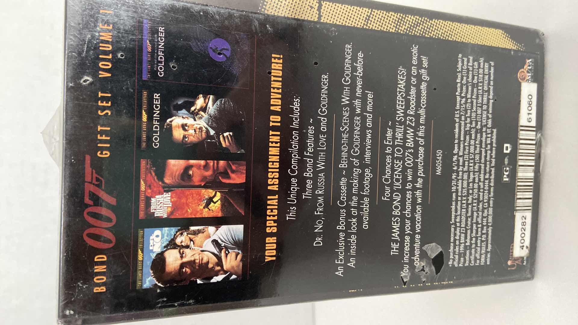 Photo 1 of BOND 007 GIFT SET VHS