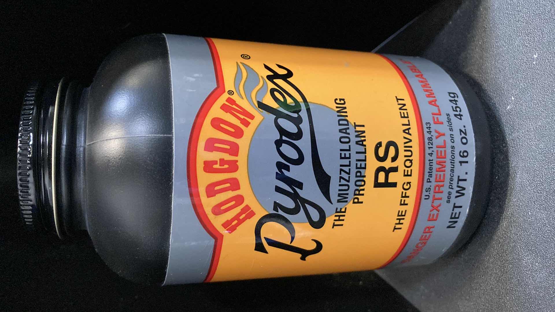 Photo 1 of HODGDON PYRODEX THE MUZZLELOADING PROPELLANT RS THE FFG EQUIVALENT 16OZ