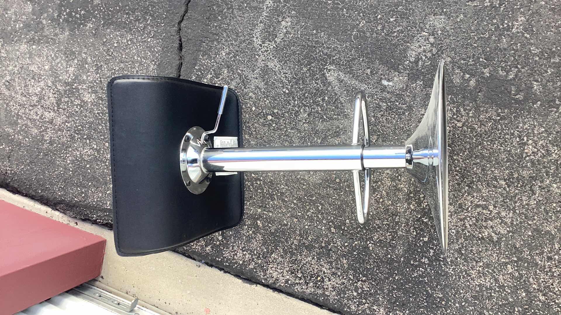 Photo 1 of BLACK LEATHER SWIVEL SIDE CHAIR H 26” 