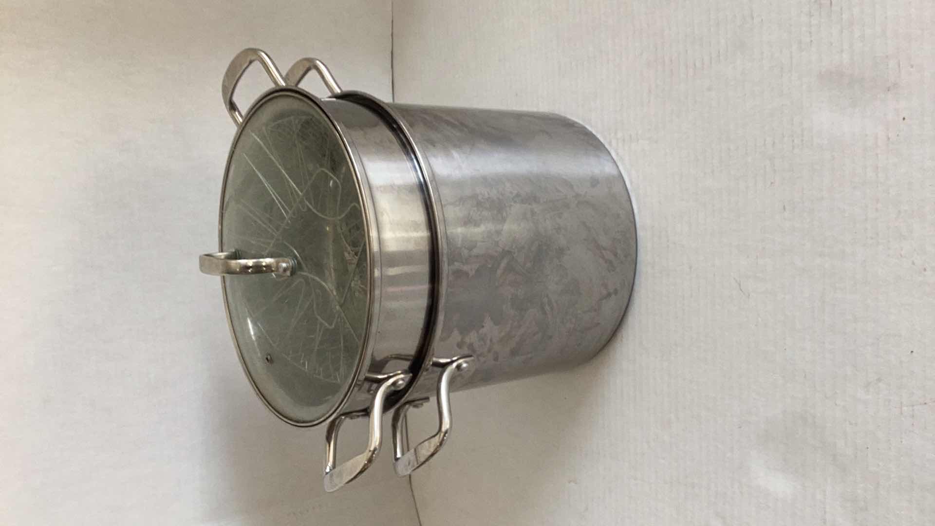 Photo 1 of DENMARK 5 PIECE LARGE PASTA POT SET