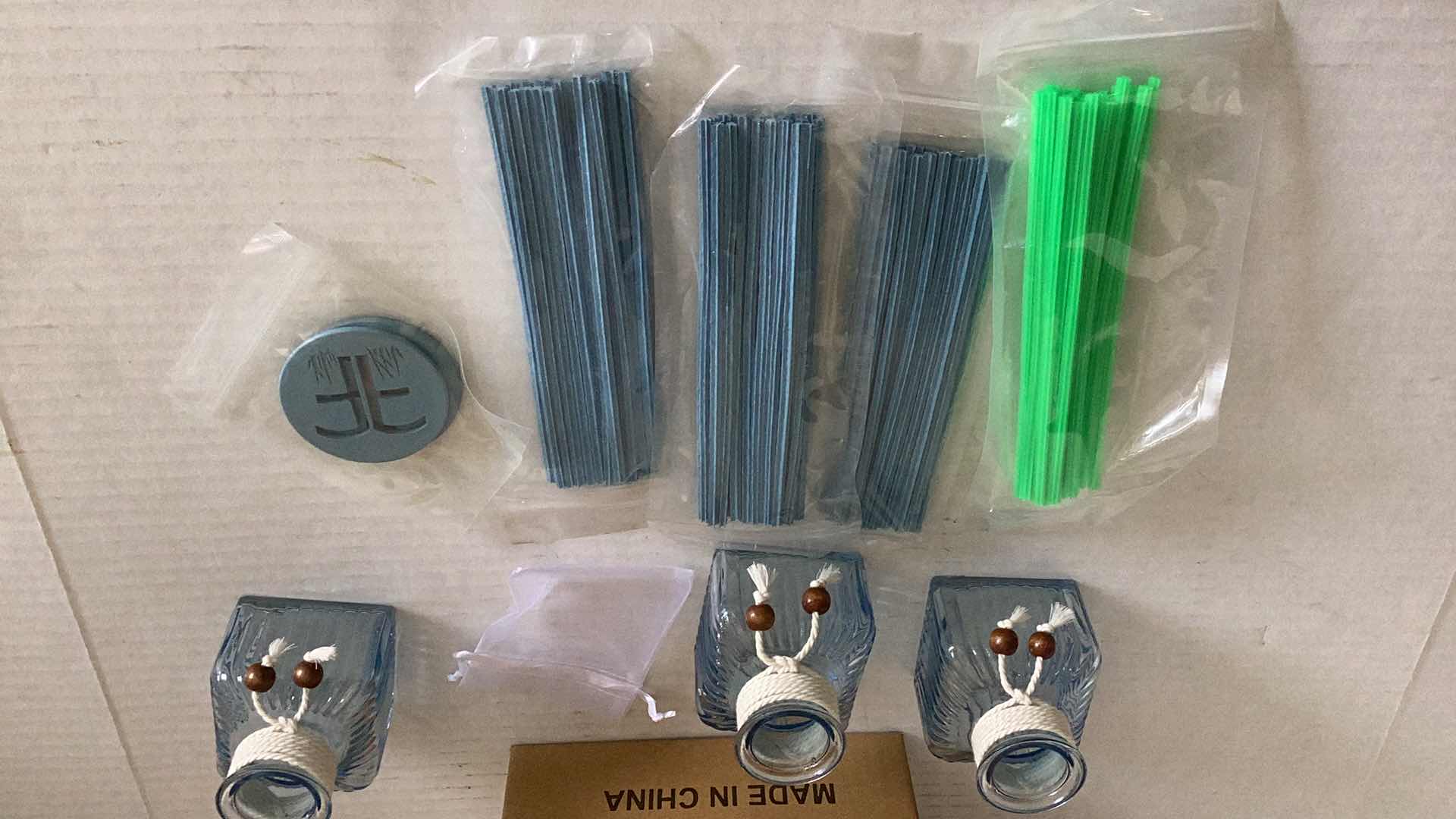 Photo 1 of FOREVER FRAGRANT OCEAN SIDE BREEZE SET