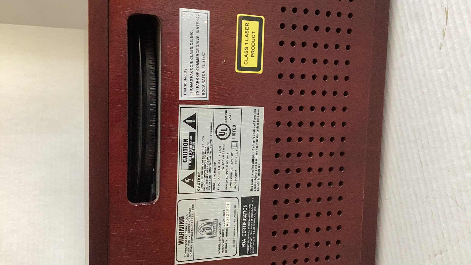 Photo 4 of THOMAS PACCONI CLASSIC MULTIMEDIA PLAYER: RECORD, RADIO AND 3 CD CHANGER