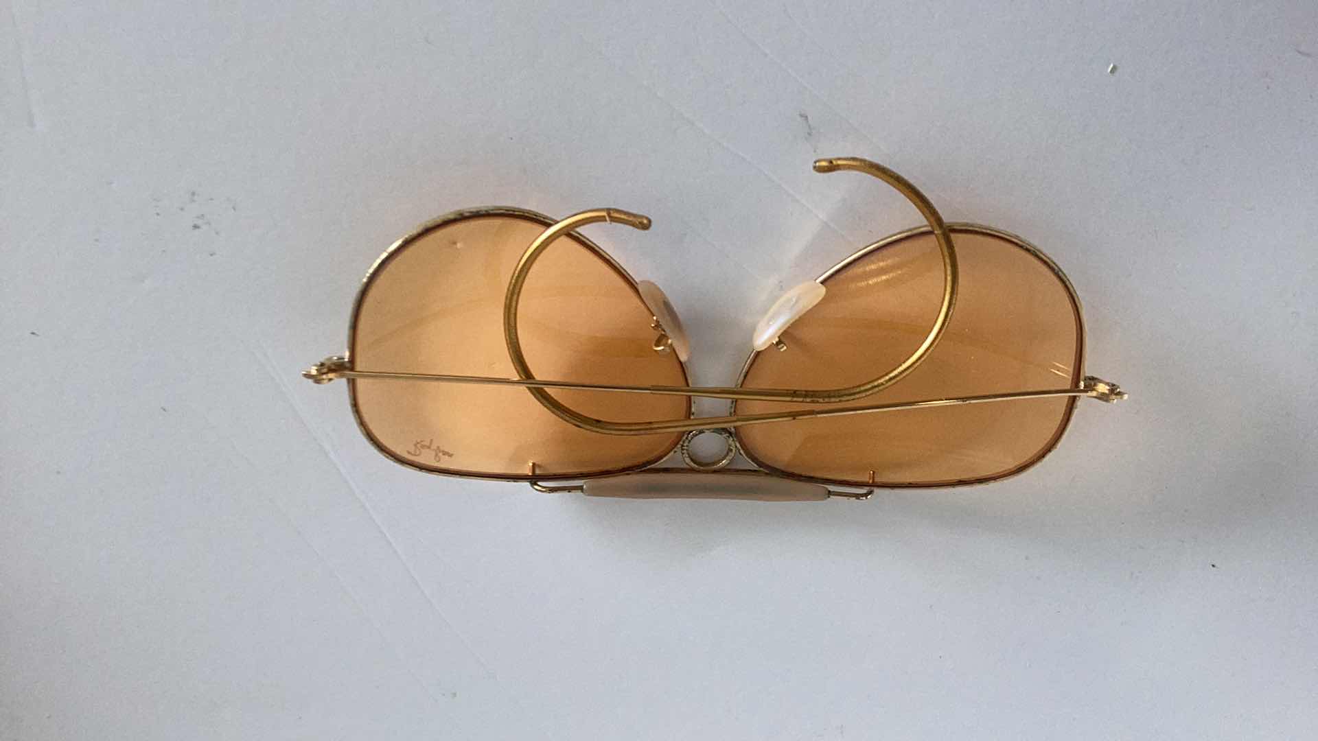 Photo 1 of RAY-BAN AVIATOR SUNGLASSES