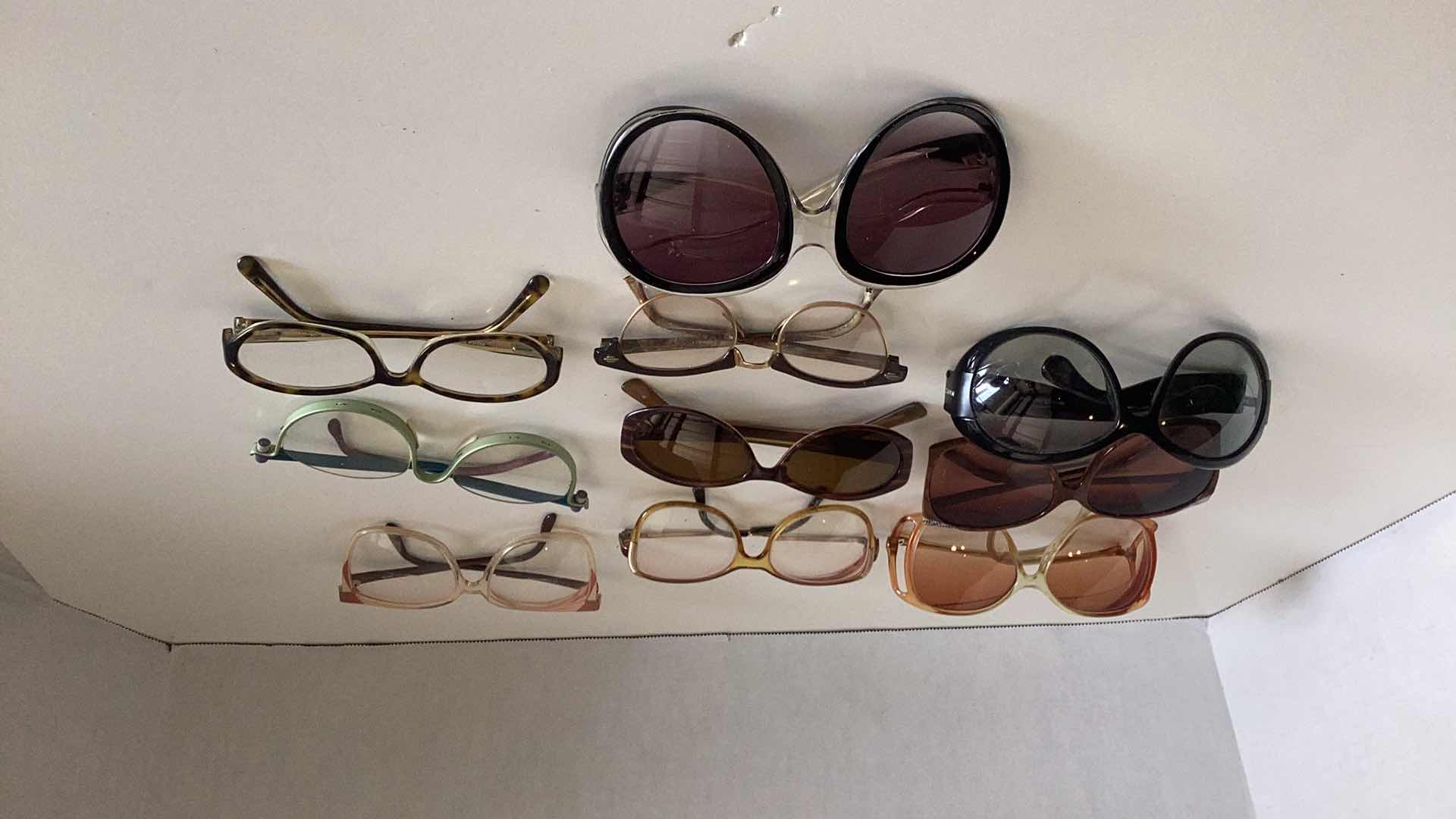 Photo 1 of ASSORTED FRAMES