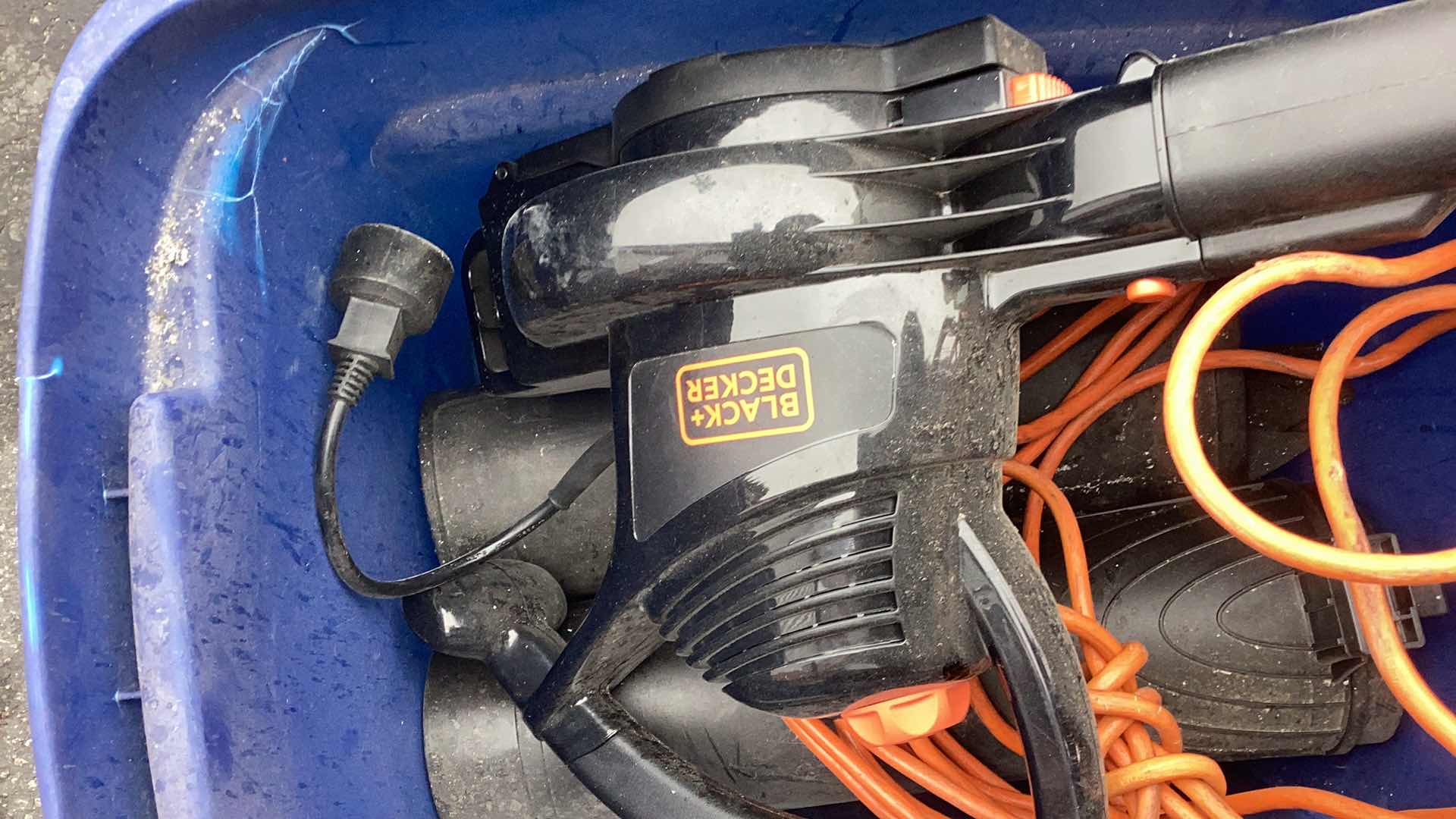 Photo 1 of BLACK AND DECKER LEAF BLOWER AND EXTENSION CORD