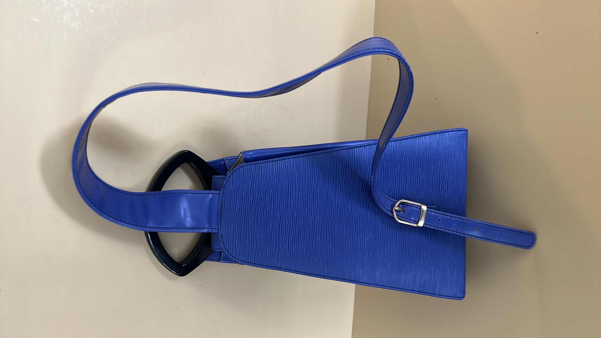 Photo 1 of LOUIS VUITTON LABEL ROYAL BLUE SHOULDER HANDBAG (NOT AUTHENTIC)