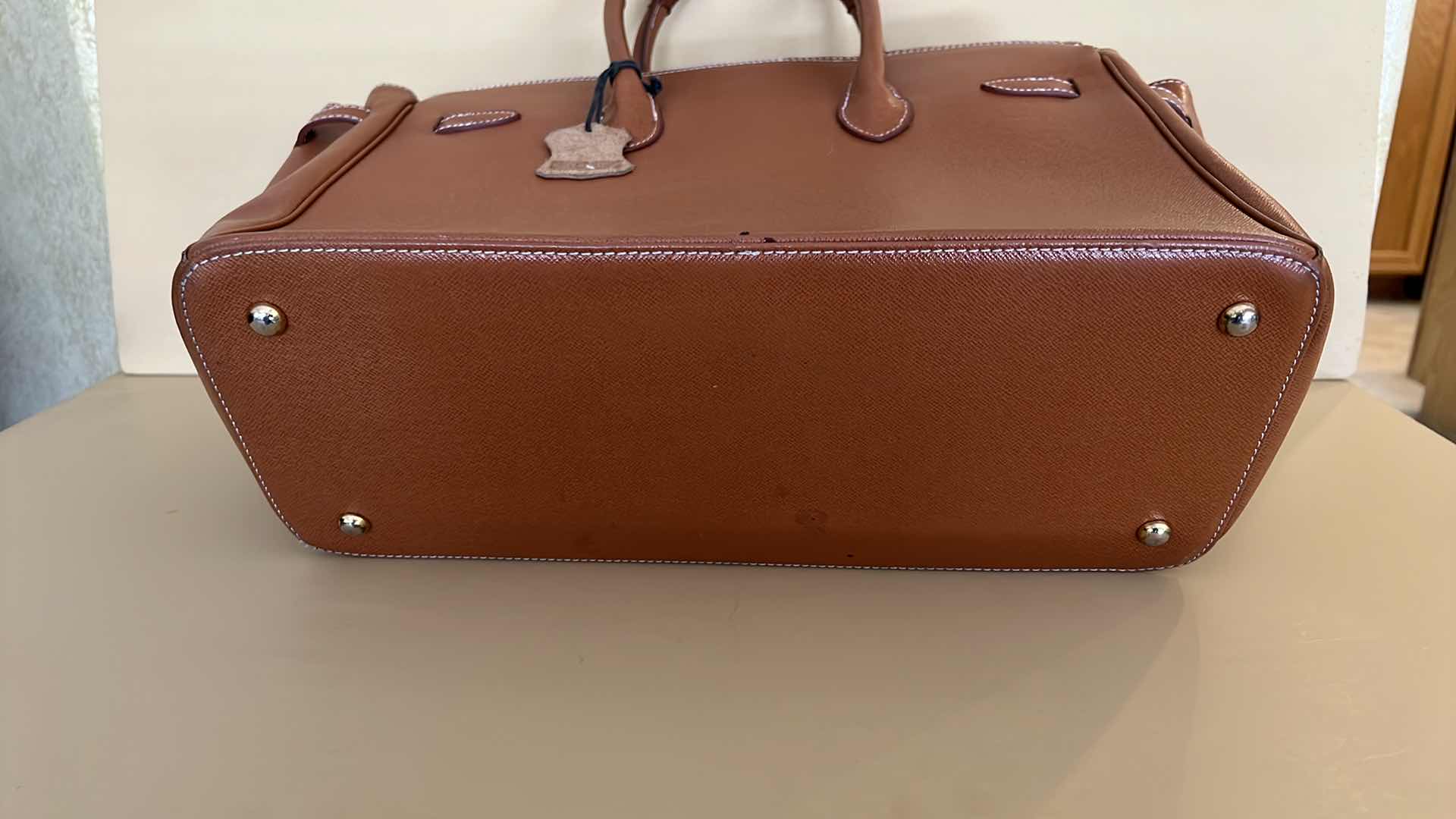 Photo 1 of TAN LEATHER HERMES LABEL HANDBAG (NOT AUTHENTIC)
