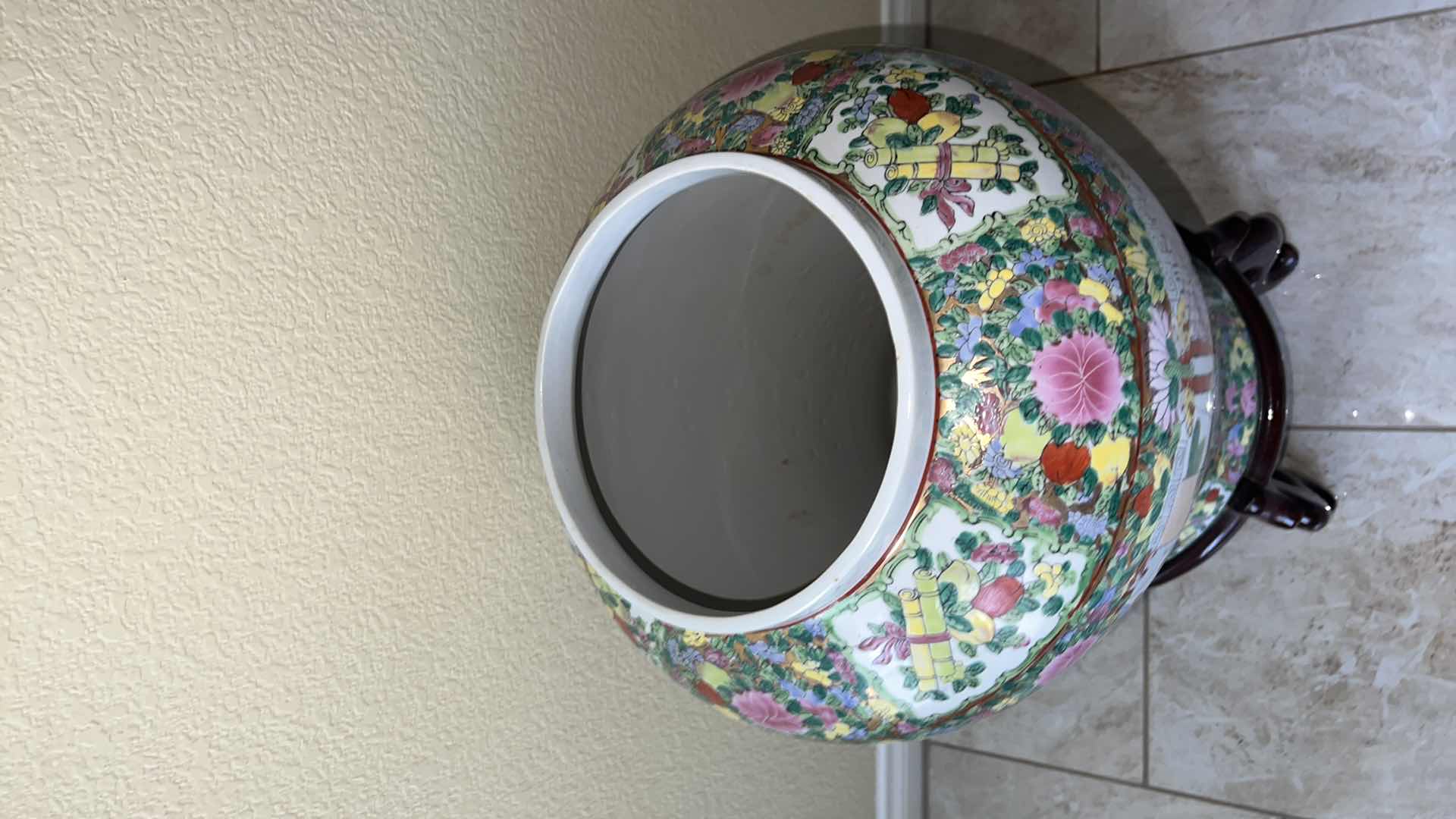 Photo 1 of CHINESE ROSE MEDALLION PORCELAIN COVERED URN ON WOOD STAND H32" D12"