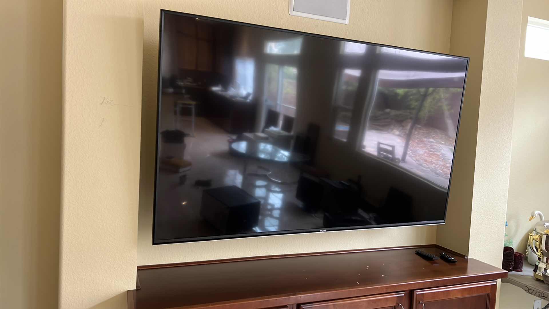 Photo 1 of 70” VIZIO HDMI FLATSCREEN TV W SWIVEL WALL MOUNT & REMOTE
