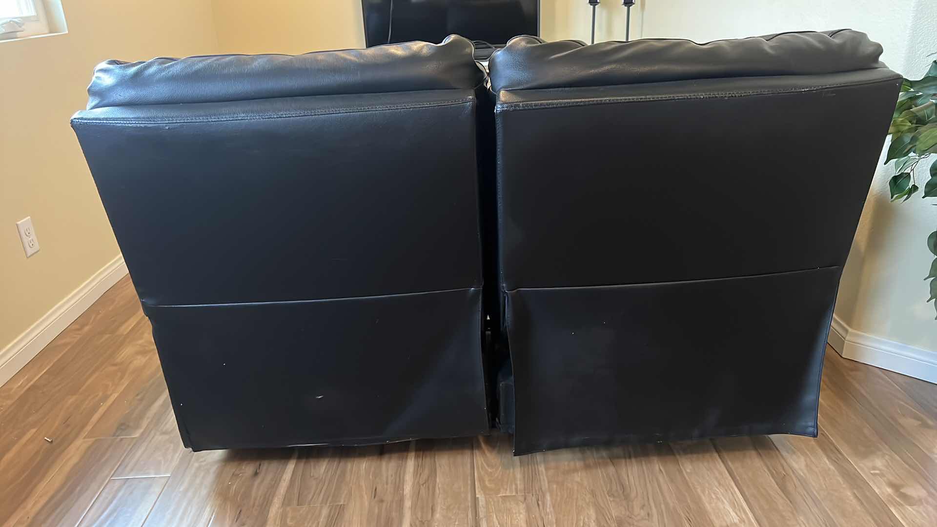 Photo 3 of BLACK LEATHER DUAL SEAT MANUAL RECLINERS
