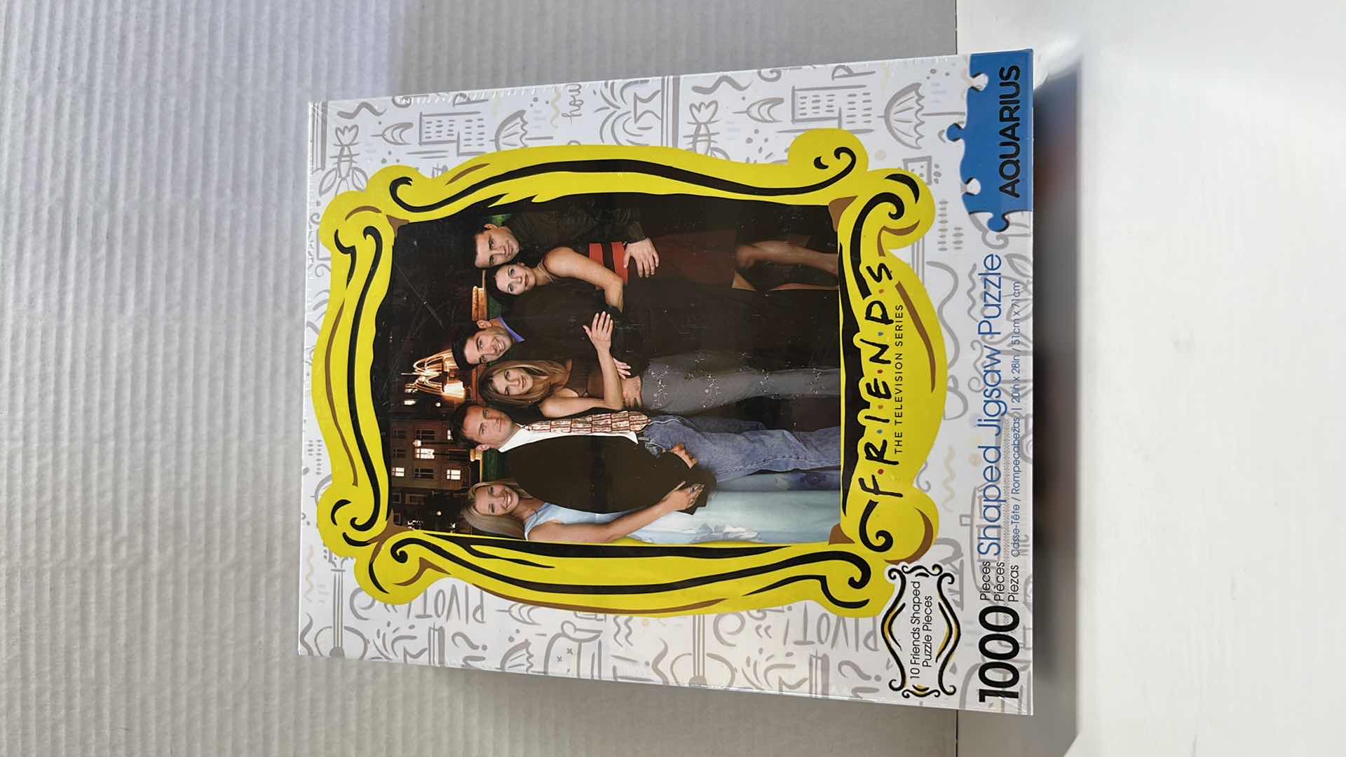 Photo 4 of NIB BACK TO THE FUTURE PART II 1000 PC JIGSAW PUZZLE & 1000 PC FRIENDS JIGSAW PUZZLE (2)