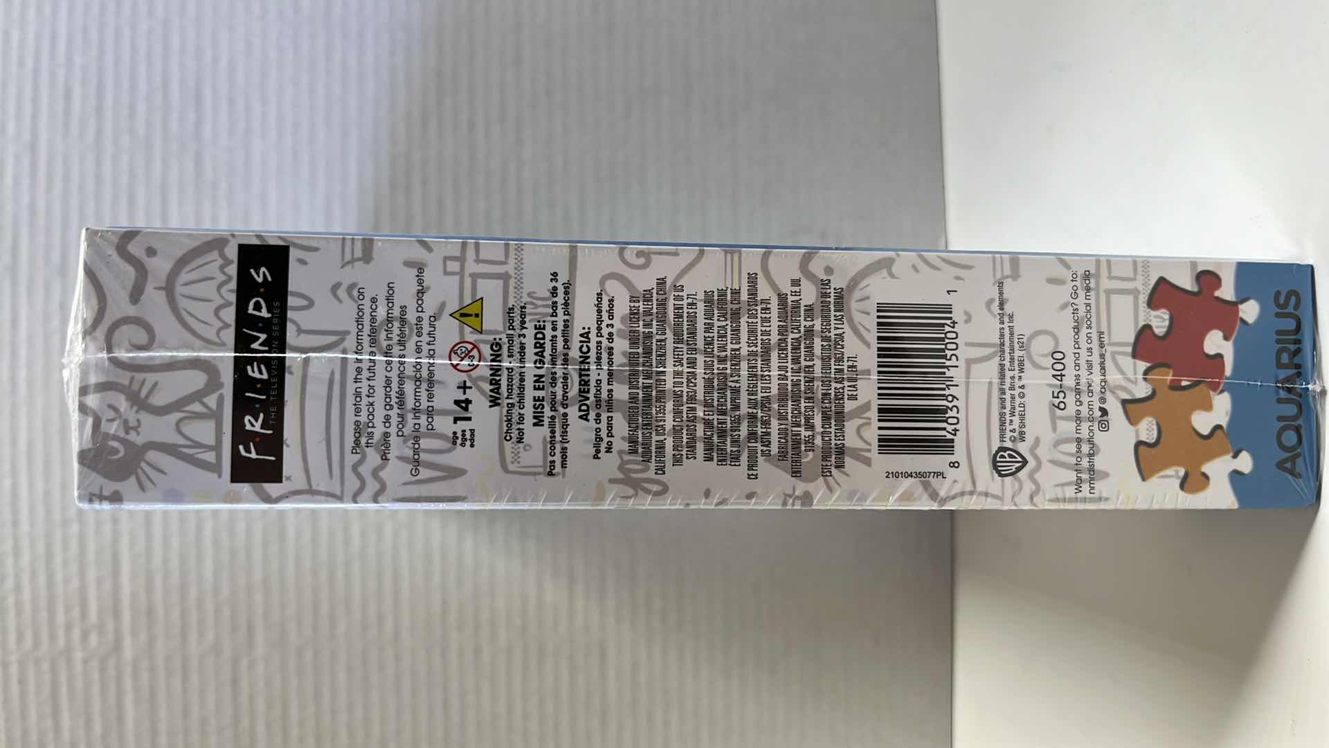 Photo 1 of NIB AQUARIUS FRIENDS THE TV SERIES 1000 PC JIGSAW PUZZLE (2)