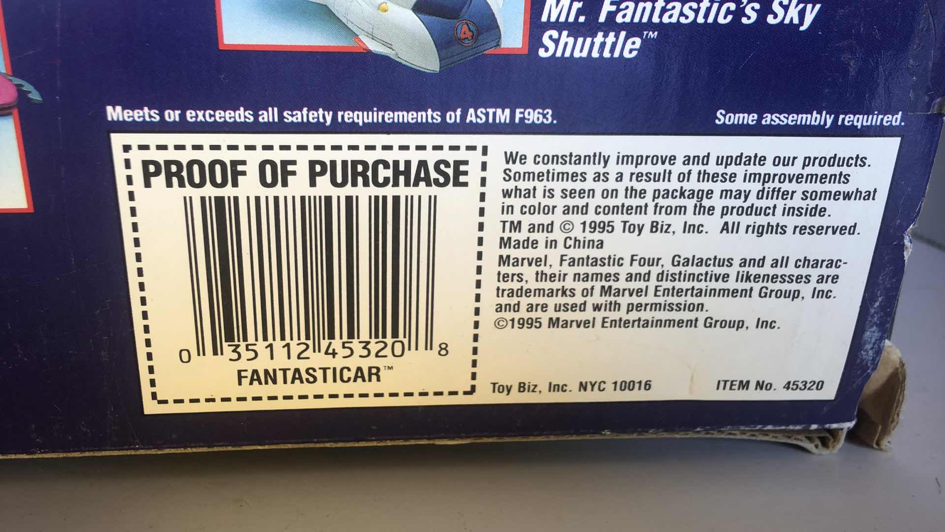 Photo 1 of MARVEL COMICS FANTASTIC 4 FANTASTICAR MODEL SHIP