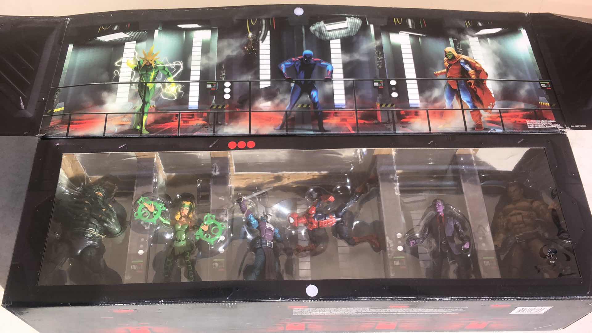 Photo 1 of $400 NIB MARVEL LEGENDS INFINITE 6 FIGURINES