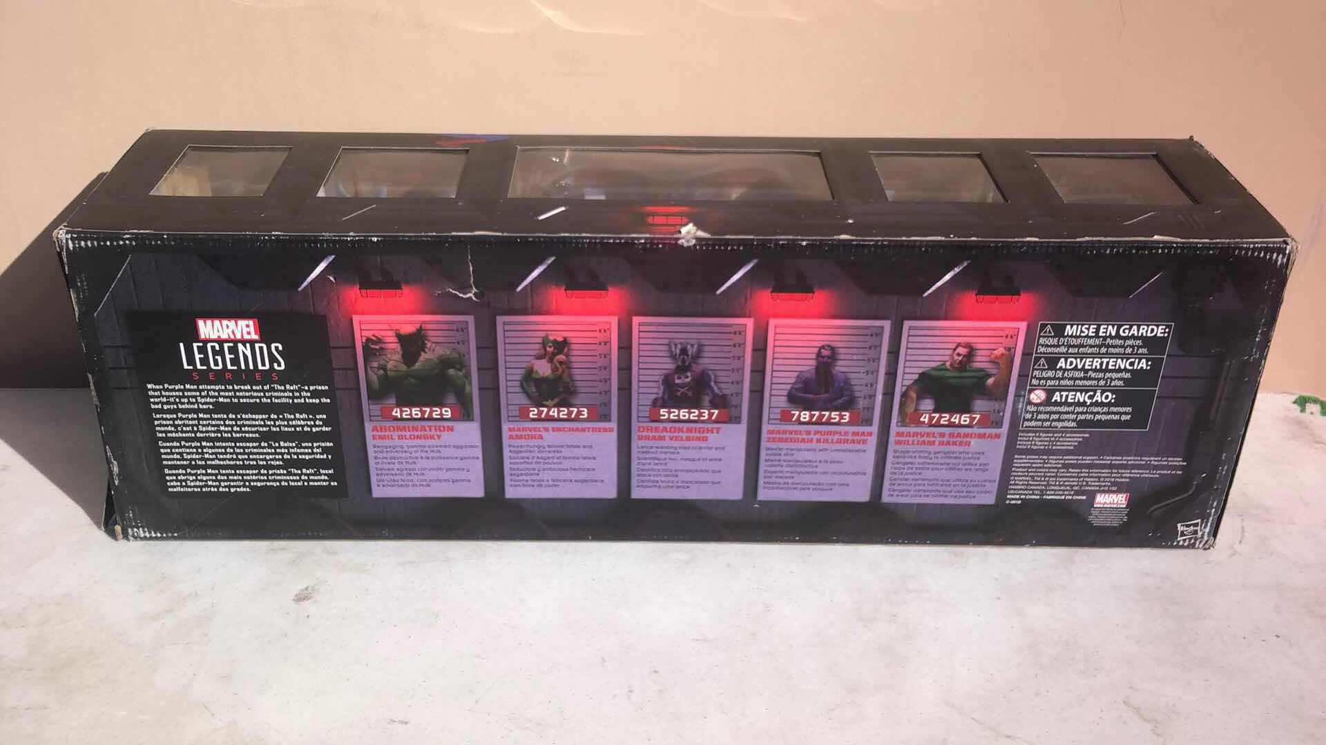 Photo 1 of $400 NIB MARVEL LEGENDS INFINITE 6 FIGURINES