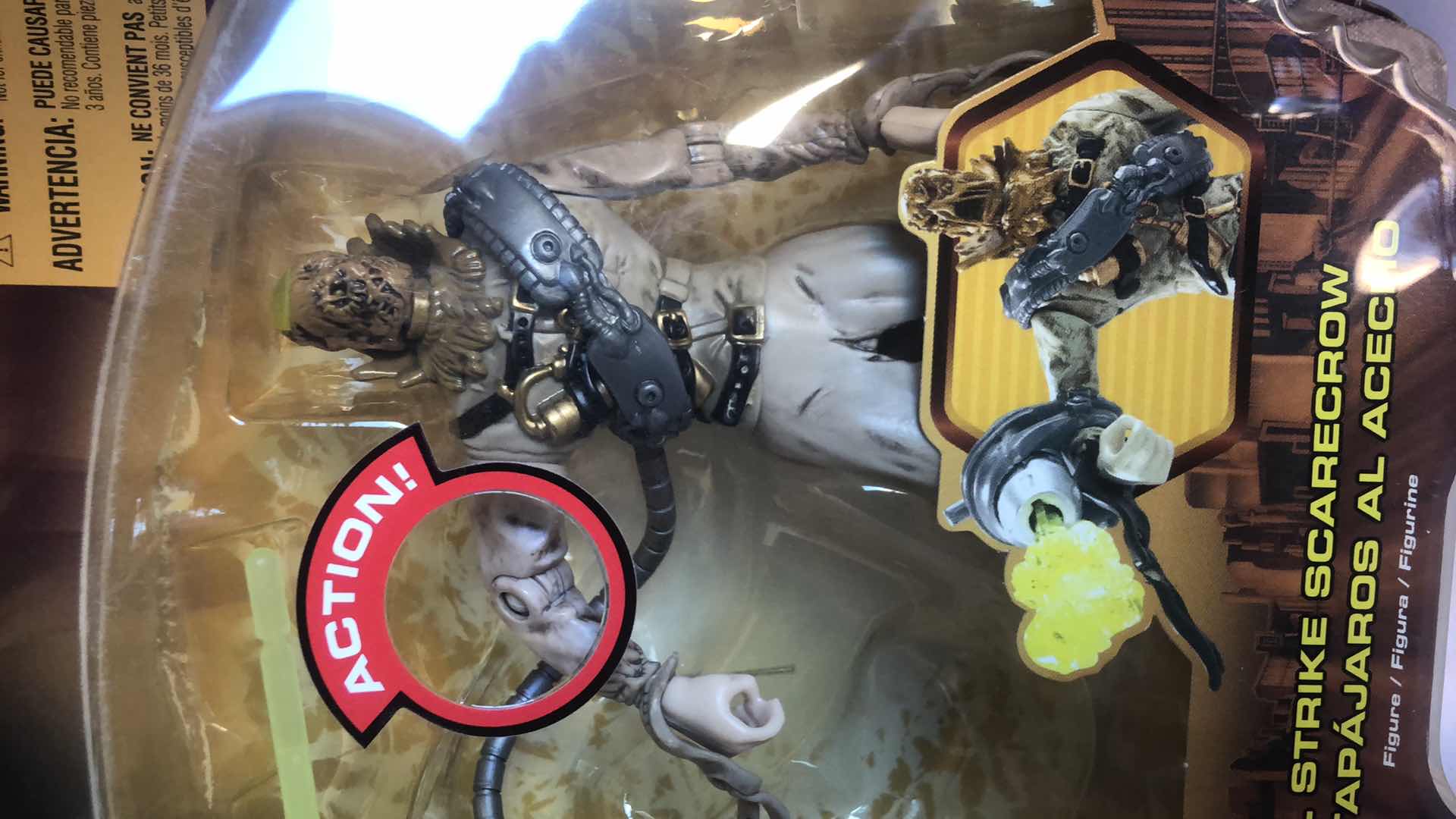 Photo 1 of NIB BATMAN BEGINS NINJA BRUCE TO BATMAN AND SKULL STRIKE SCARECROW ACTION FIGURES AND ACCESSORIES