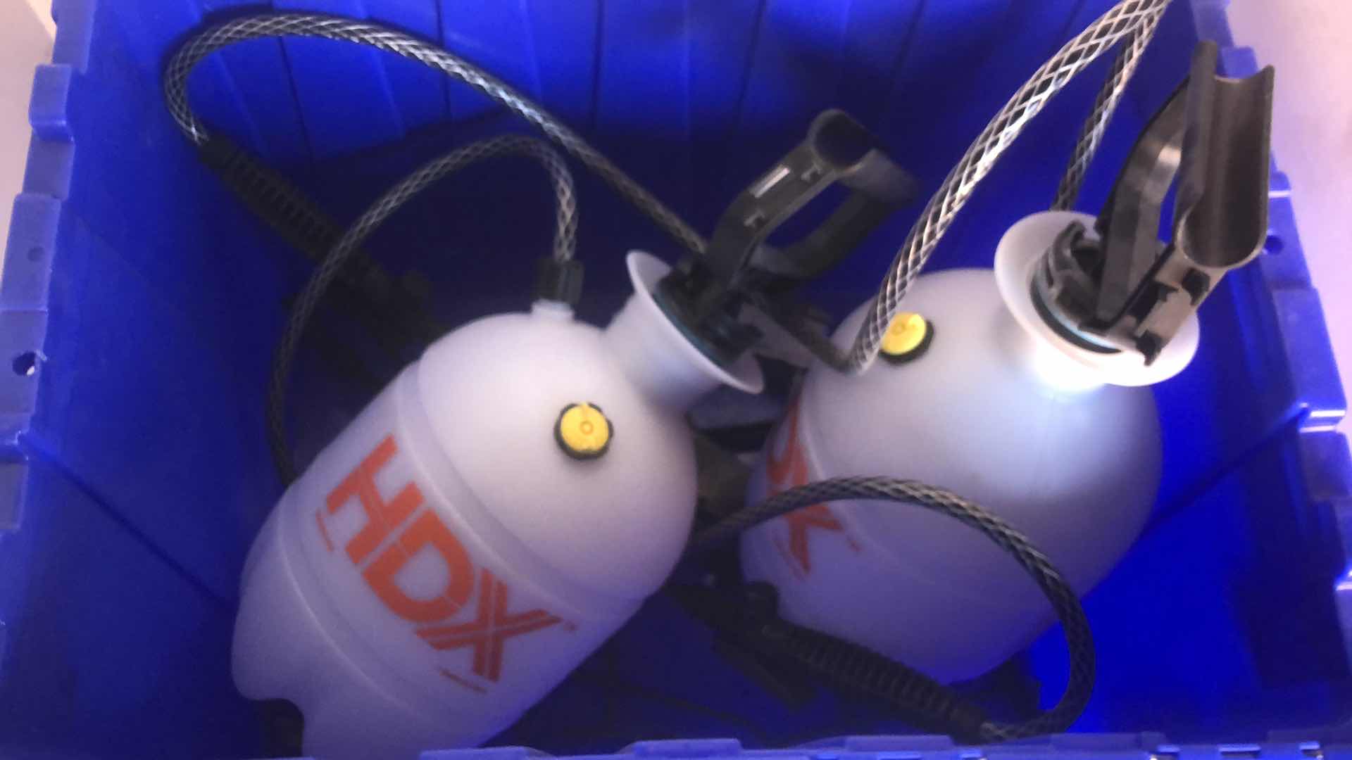 Photo 1 of HDX 1 GALLON SPAYERS WITH PADLOCK AND CRATE