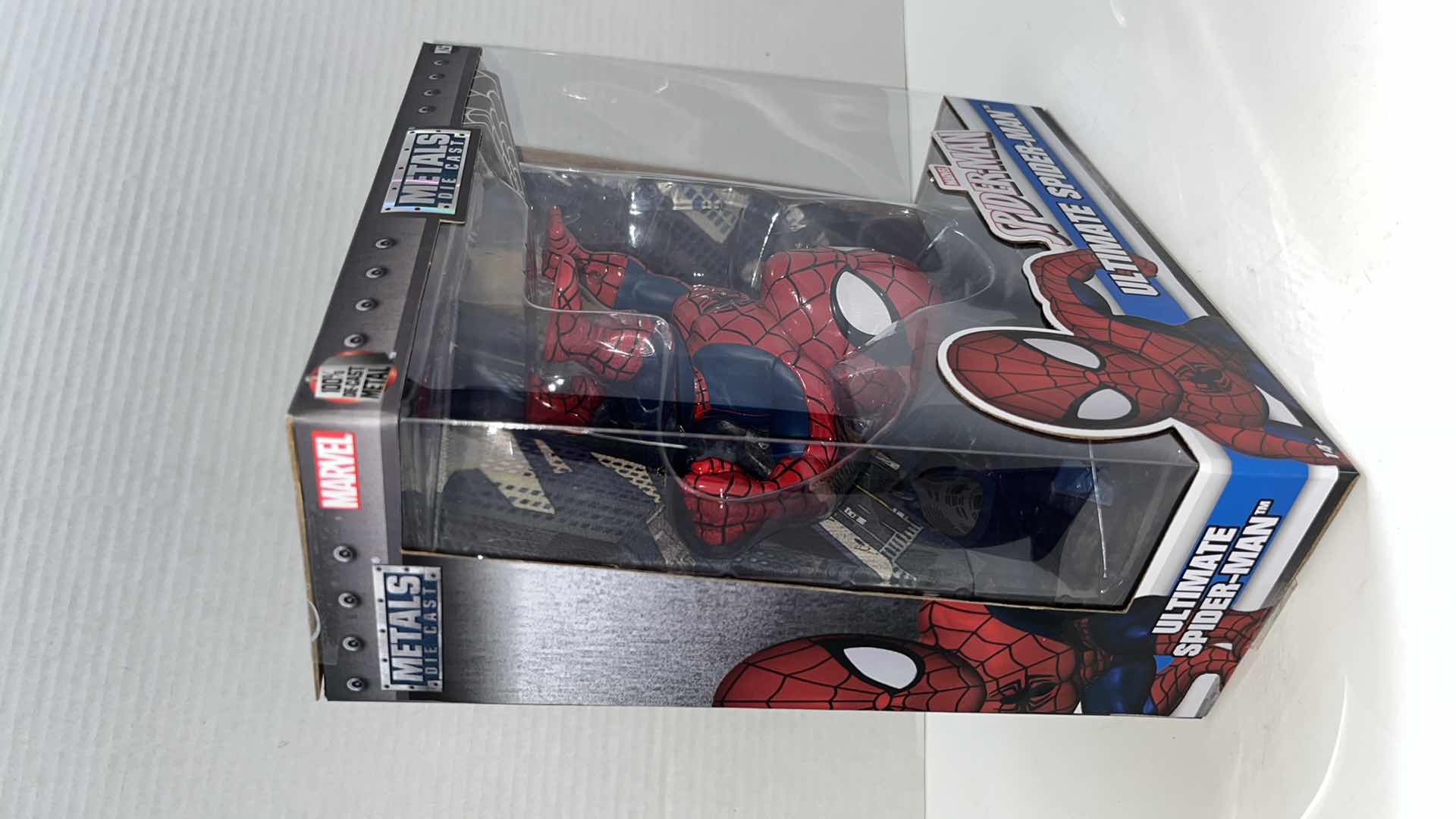 Photo 1 of $20.00   NIB MARVEL/JADA METALS DIE CAST ULTIMATE SPIDER-MAN #M256 (1)