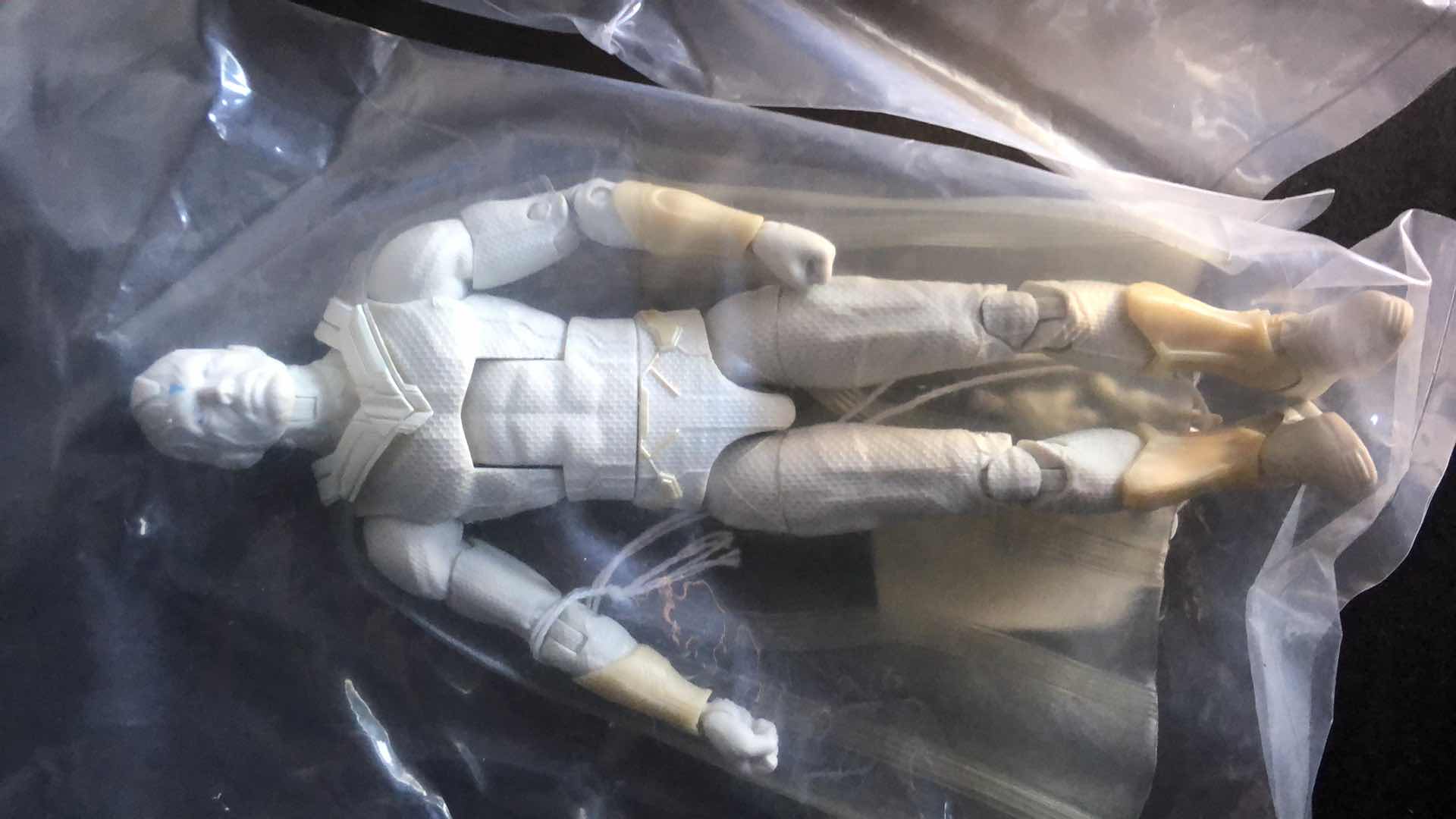 Photo 1 of ASSORTMENT OF UNBOXED ACTION FIGURES (3)