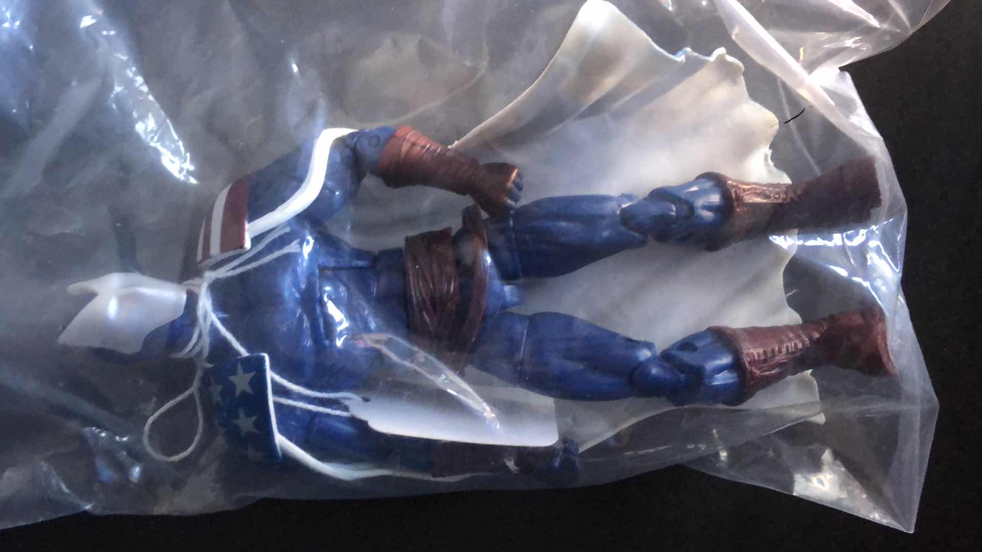 Photo 1 of ASSORTMENT OF UNBOXED ACTION FIGURES (4)