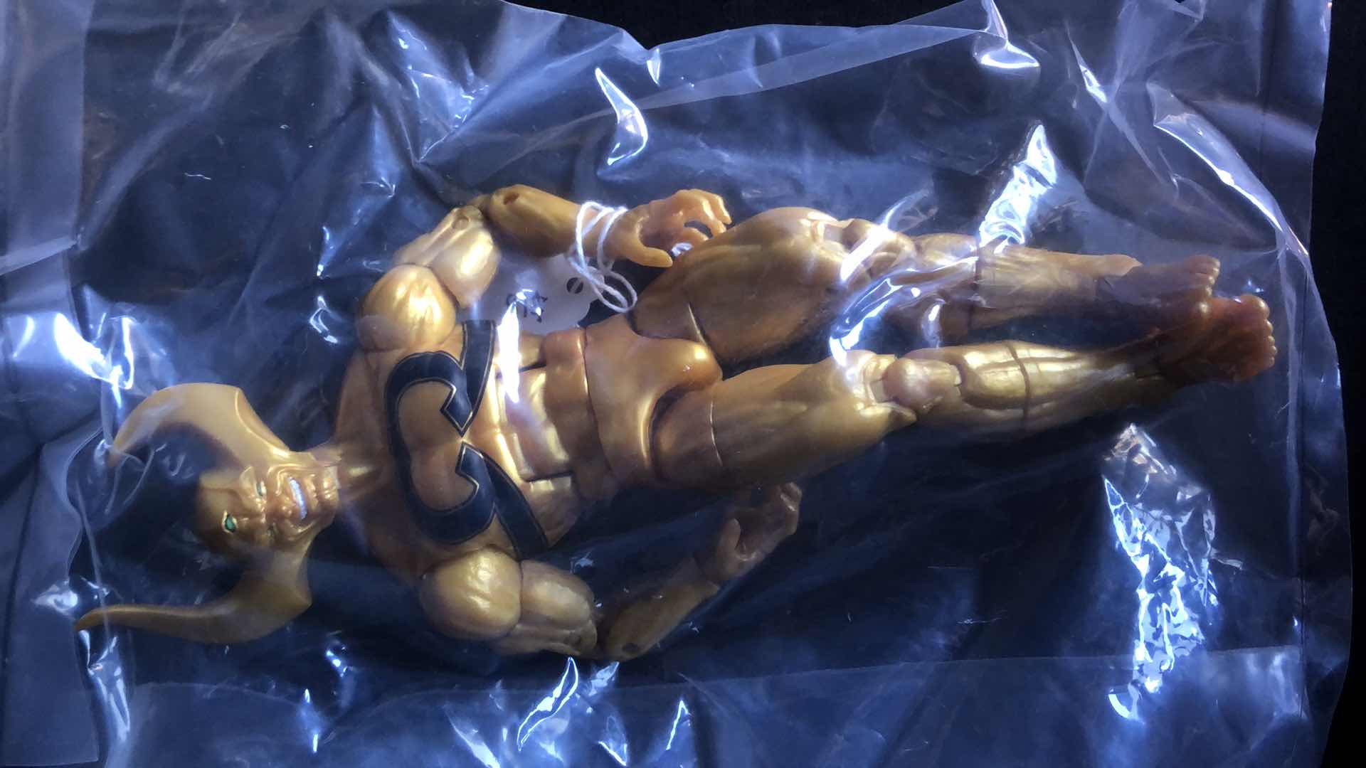 Photo 1 of ASSORTMENT OF UNBOXED ACTION FIGURES (4)