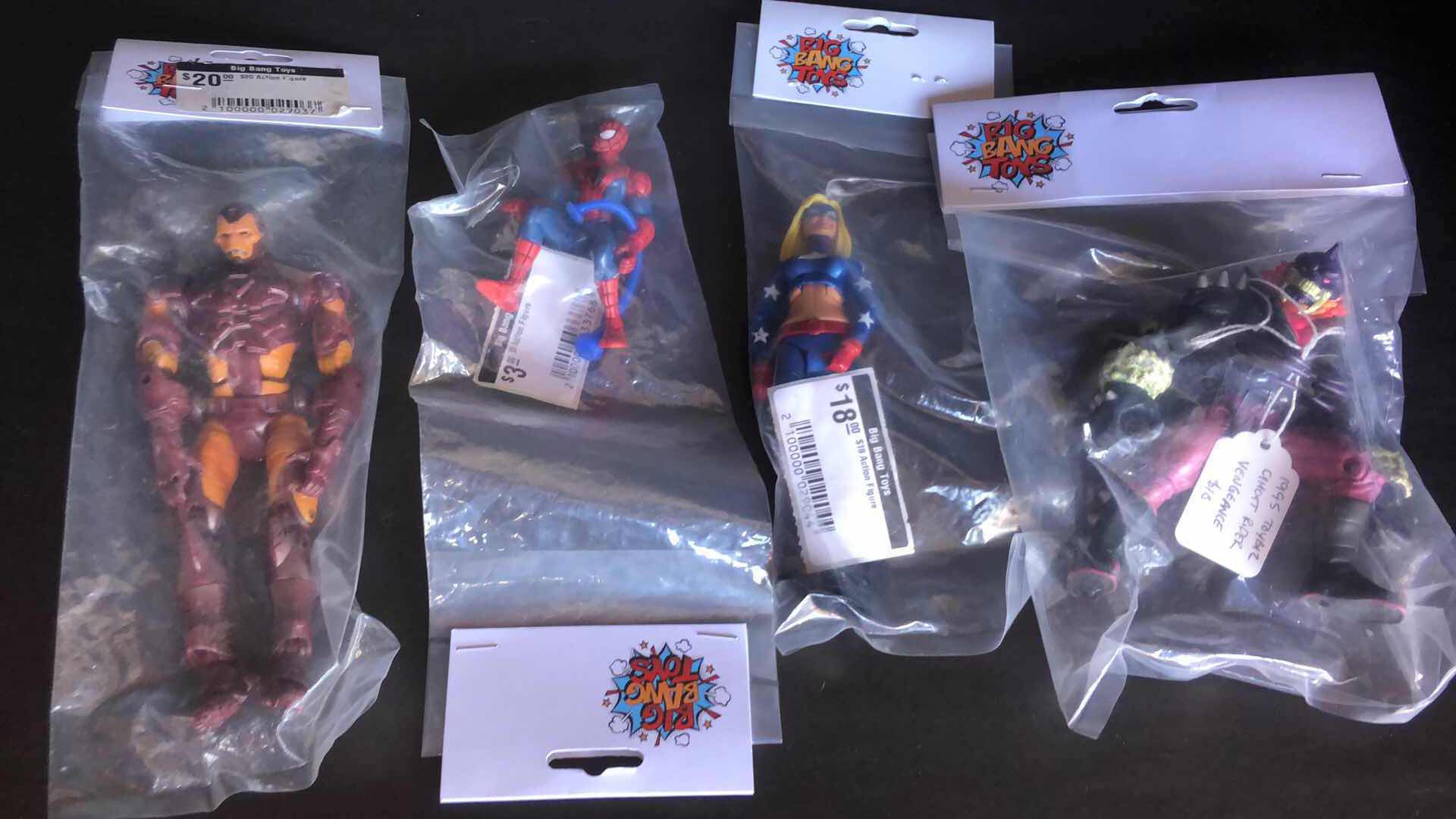 Photo 1 of ASSORTMENT OF UNBOXED SUPER HERO ACTION FIGURES (4)