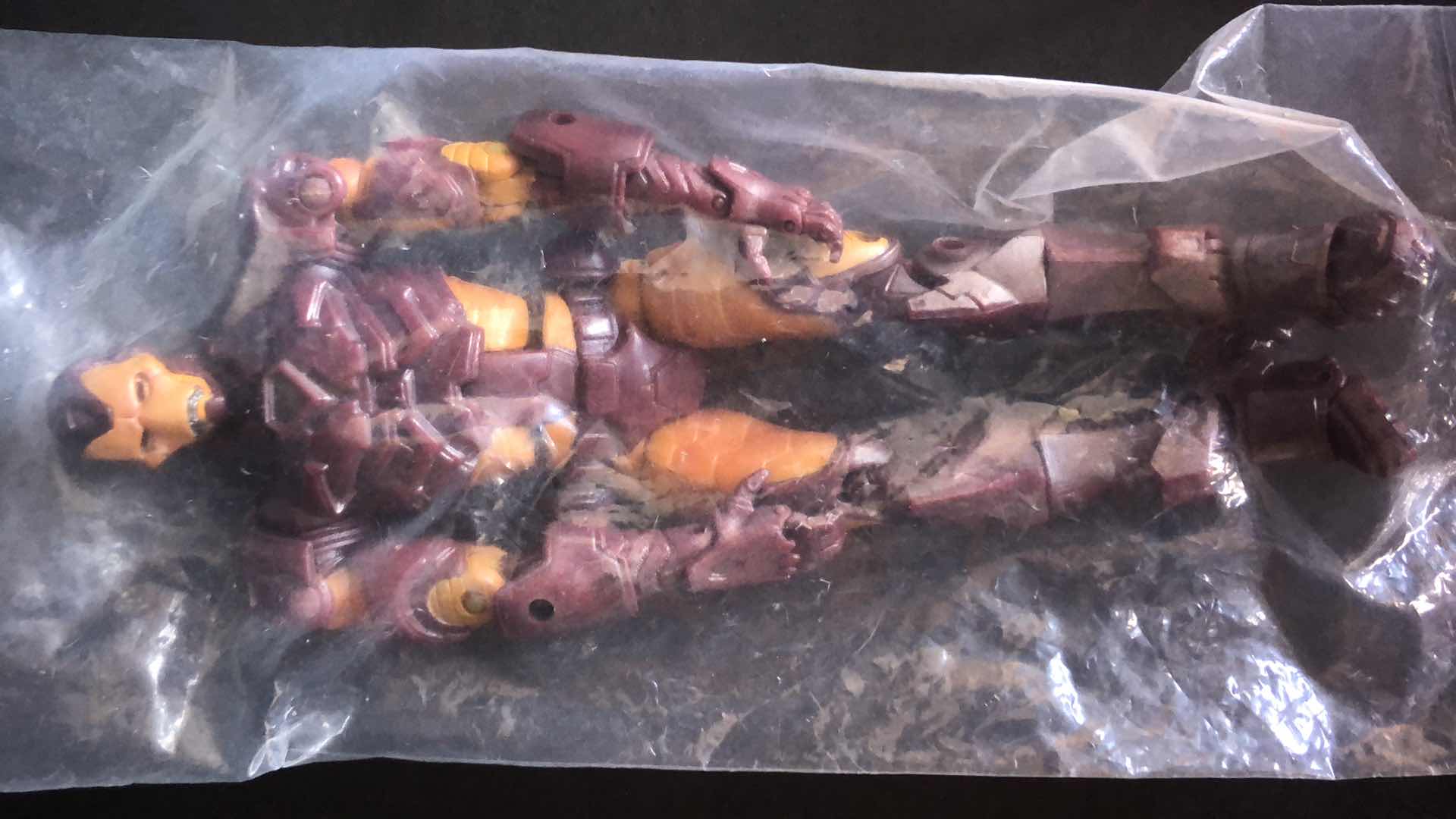 Photo 1 of ASSORTMENT OF UNBOXED SUPER HERO ACTION FIGURES (4)