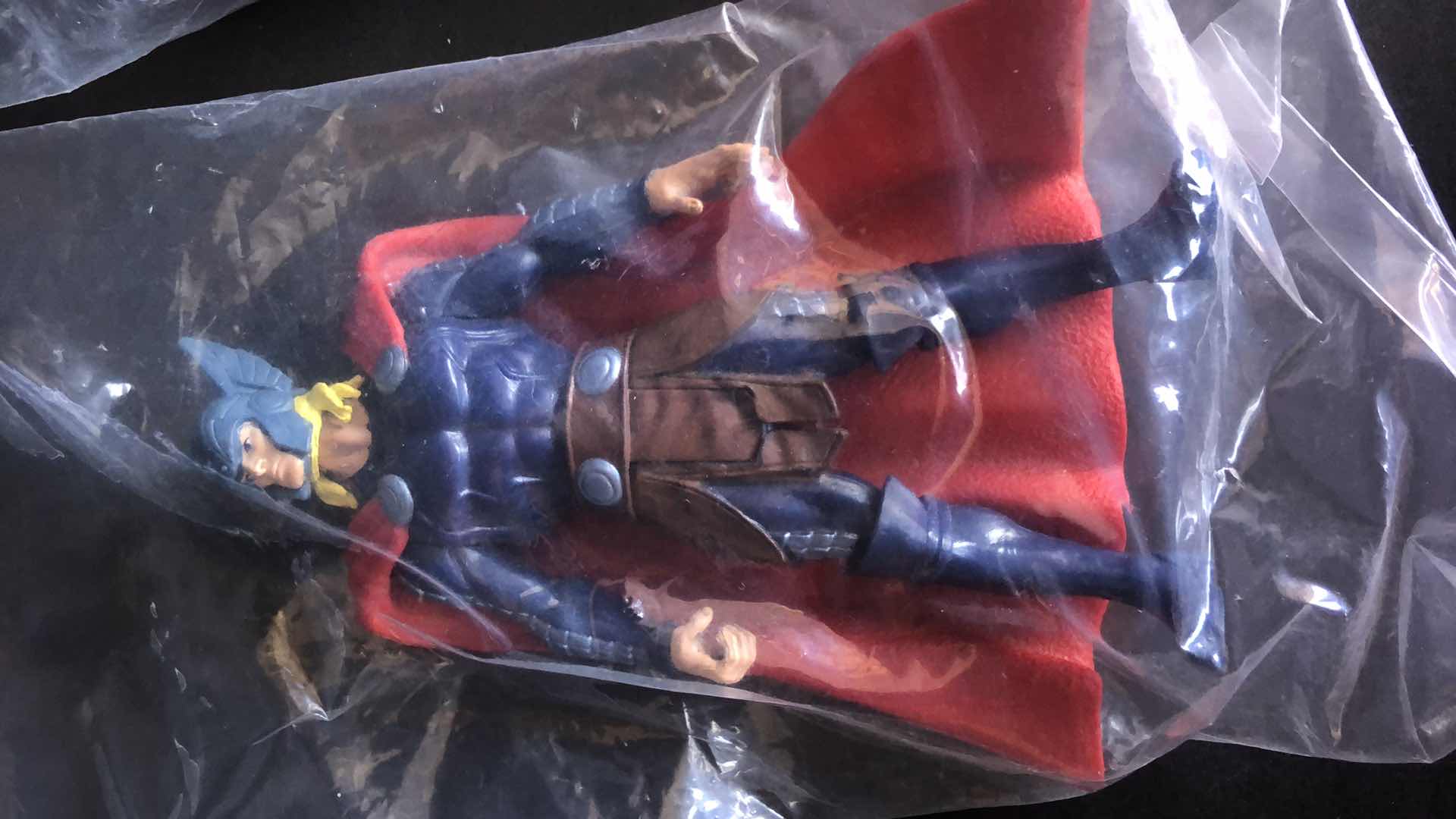 Photo 1 of ASSORTMENT OF UNBOXED SUPER HERO ACTION FIGURES (4)