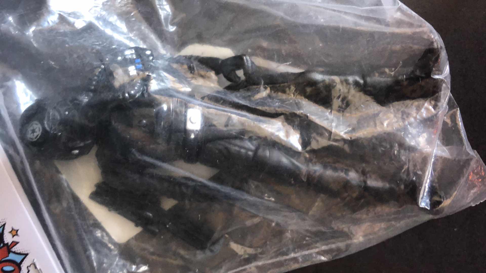 Photo 2 of ASSORTMENT OF UNBOXED SUPER HERO ACTION FIGURES (4)