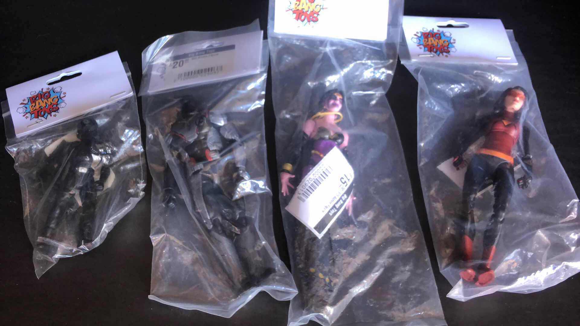 Photo 1 of ASSORTMENT OF UNBOXED SUPER HERO ACTION FIGURES (4)