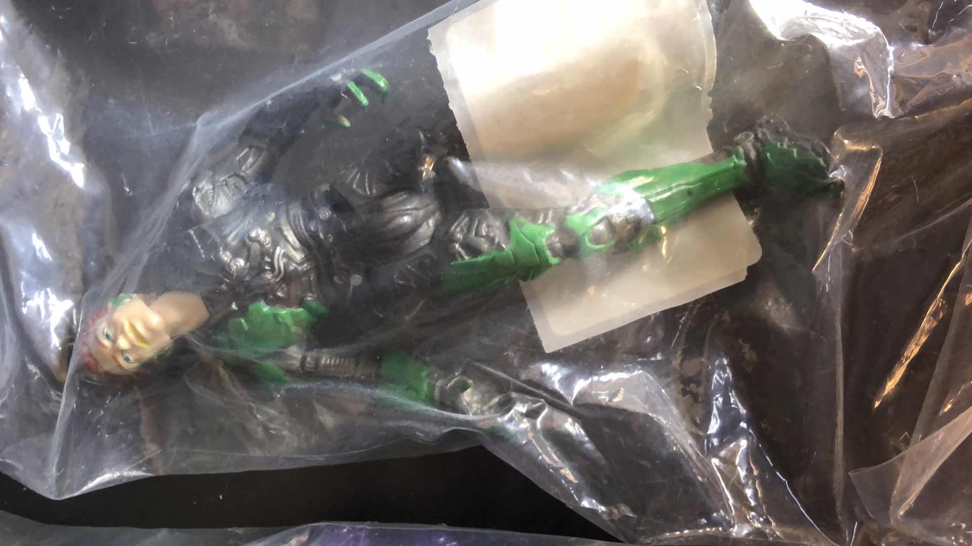 Photo 1 of ASSORTMENT OF UNBOXED SUPER HERO ACTION FIGURES (4)