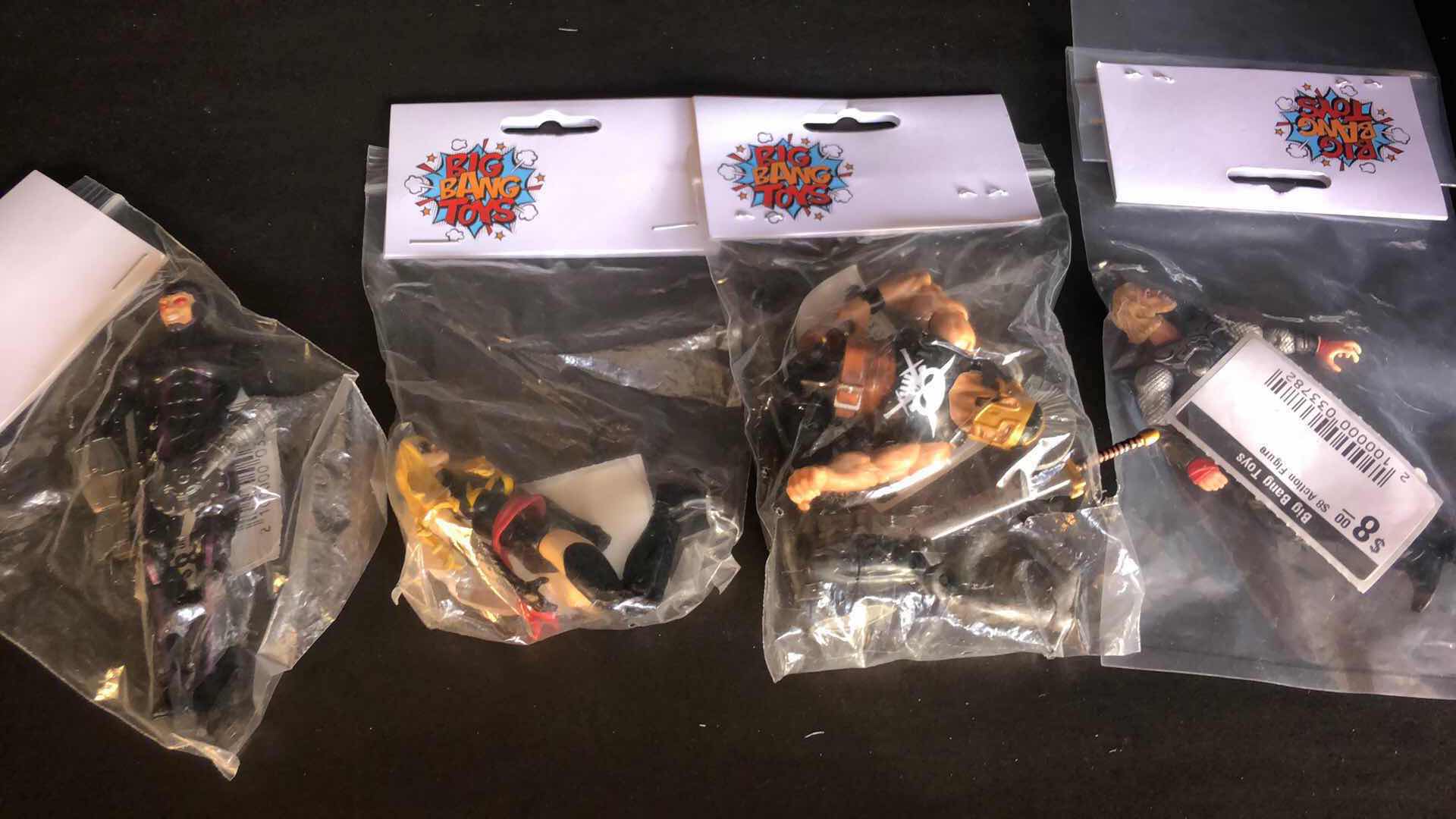 Photo 1 of ASSORTMENT OF UNBOXED SUPER HERO ACTION FIGURES (4)