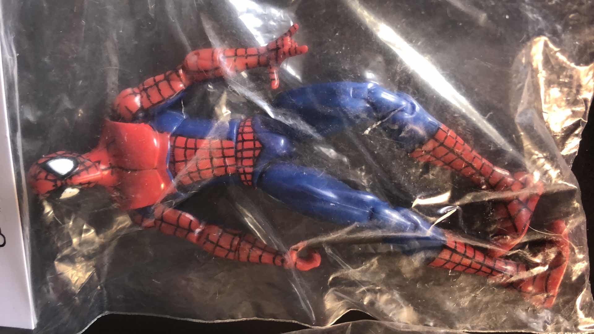 Photo 1 of ASSORTMENT OF UNBOXED SUPER HERO ACTION FIGURES (4)