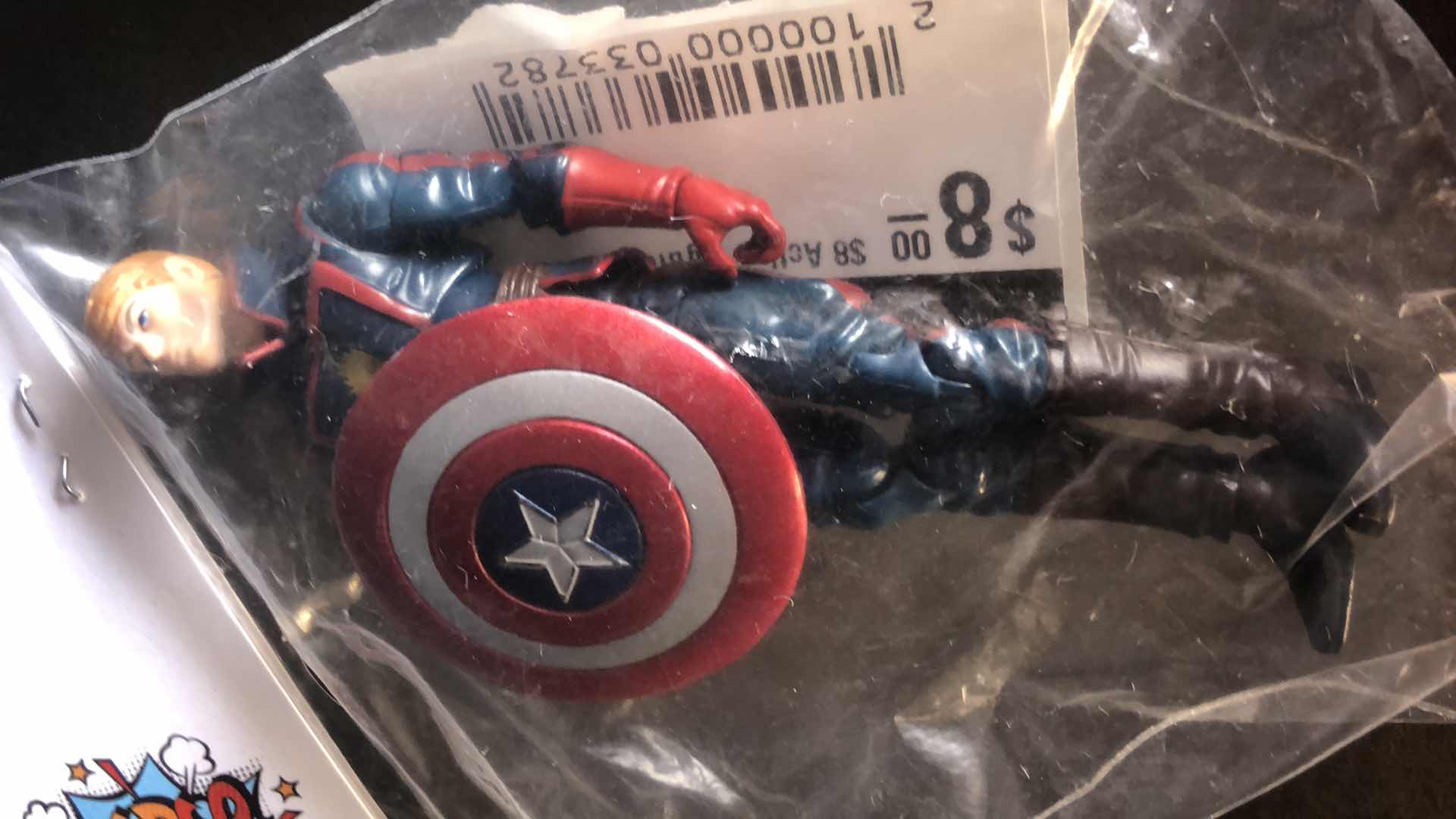 Photo 1 of ASSORTMENT OF UNBOXED SUPER HERO ACTION FIGURES (4)