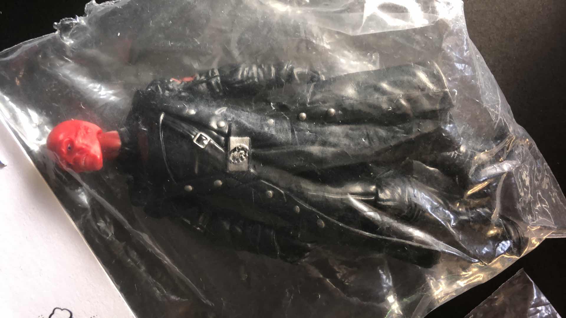 Photo 1 of ASSORTMENT OF UNBOXED SUPER HERO ACTION FIGURES (3)