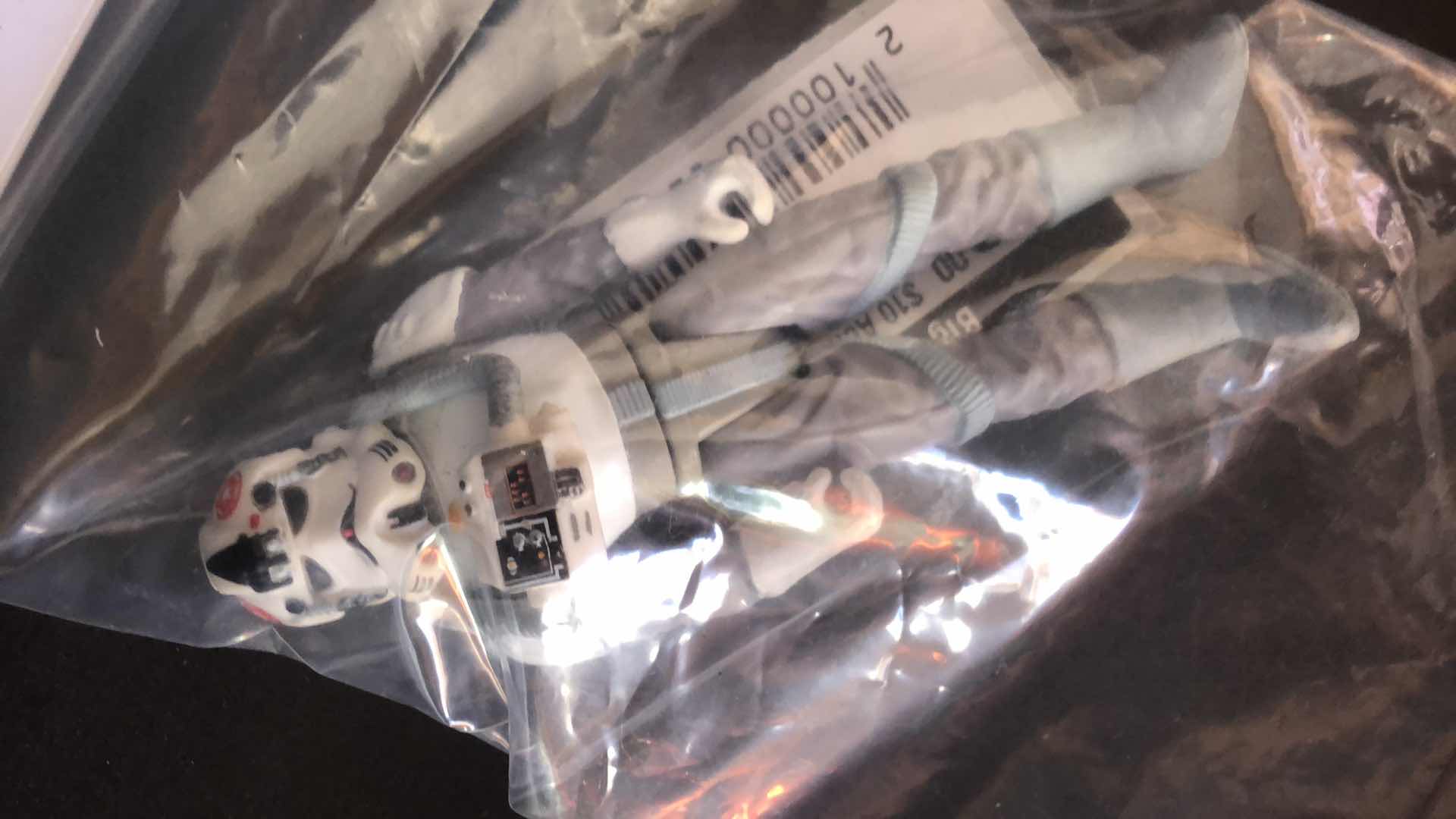 Photo 2 of ASSORTMENT OF UNBOXED ACTION FIGURES STOCKING STUFFERS (4)