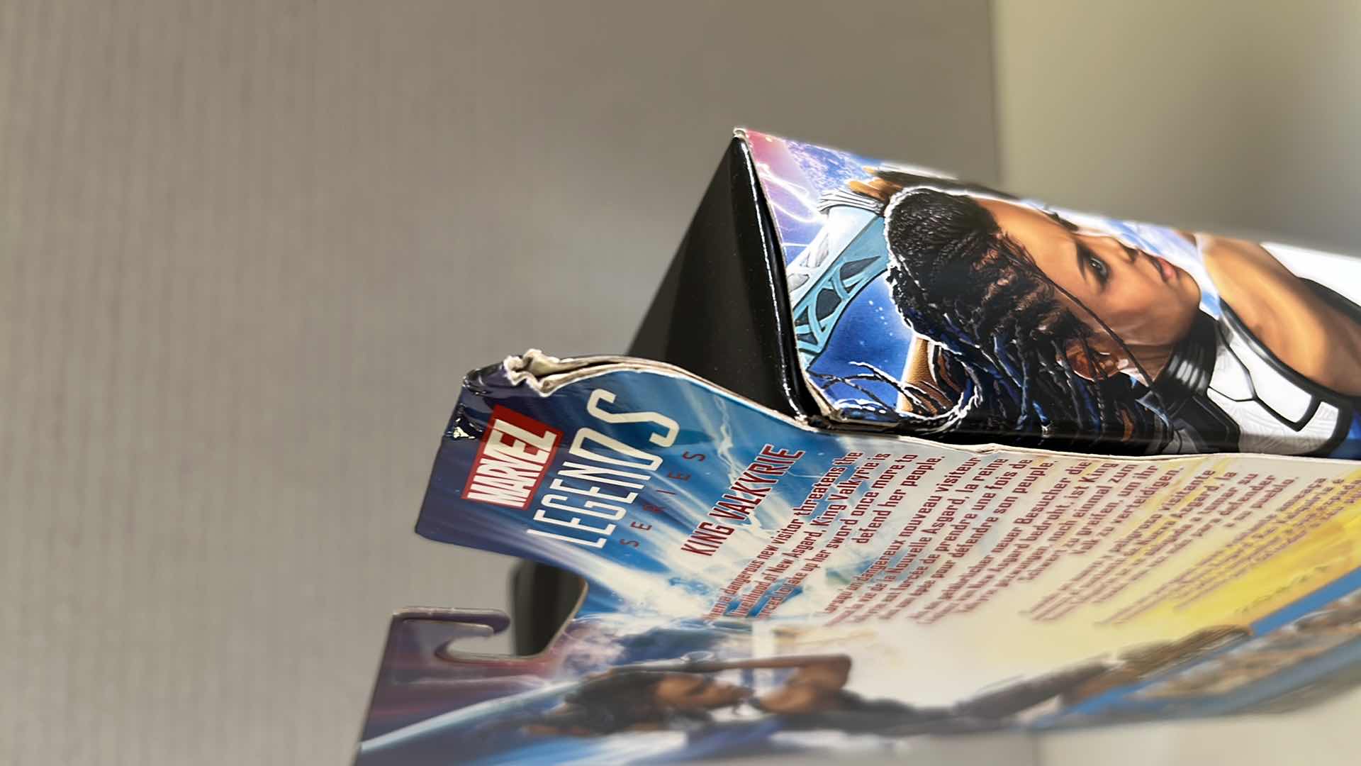 Photo 1 of BRAND NEW HASBRO MARVEL STUDIOS LEGEND SERIES, THOR LOVE AND THUNDER, KING VALKYRIE (1)