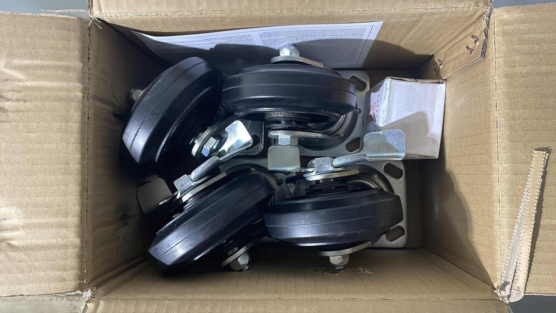 Photo 1 of GLOBAL MODEL 653CP96 5" X 1.5"MORT CASTER KIT -SWIVEL 1 SET