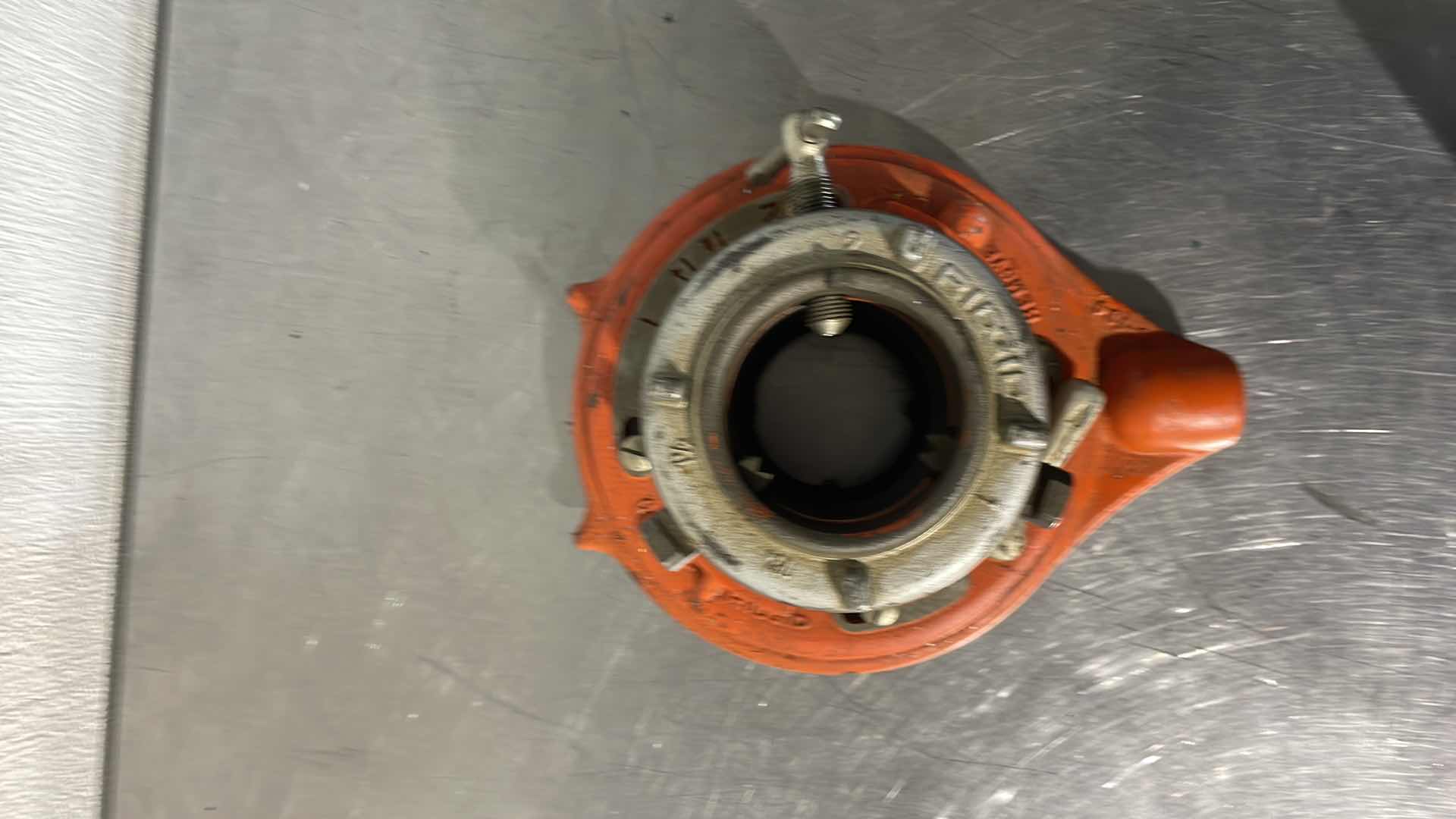 Photo 1 of RIDGID 65-R PIPE THREADER DIE HEAD FOR 1" TO 2" SIZE C 148-1