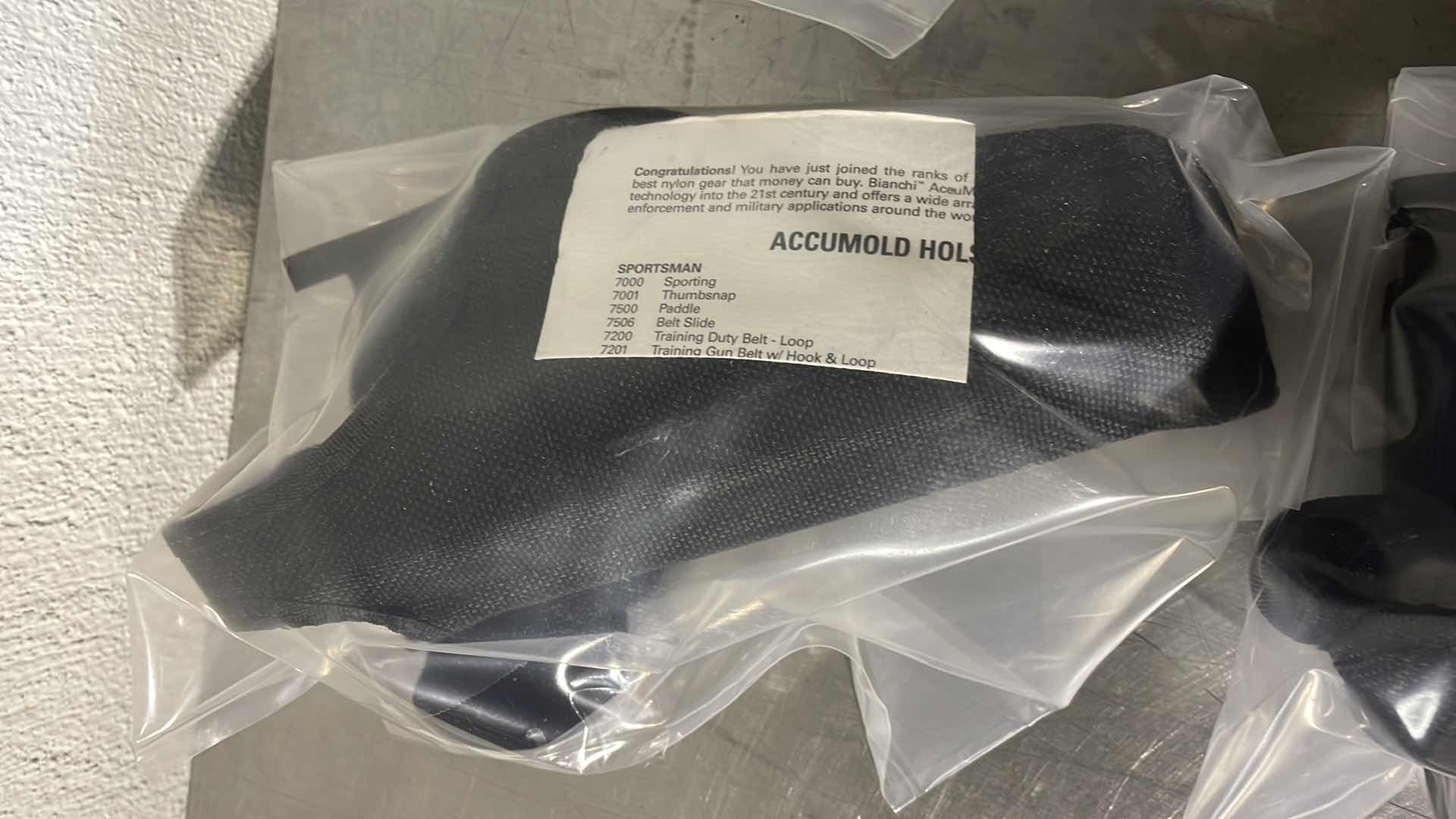 Photo 4 of BIANCHI ACCUMOLD BLACK DUTY DEFENDER HOLSTER 18785  LEFT HANDED 7120 FOR 92F 96F PT92 (4)