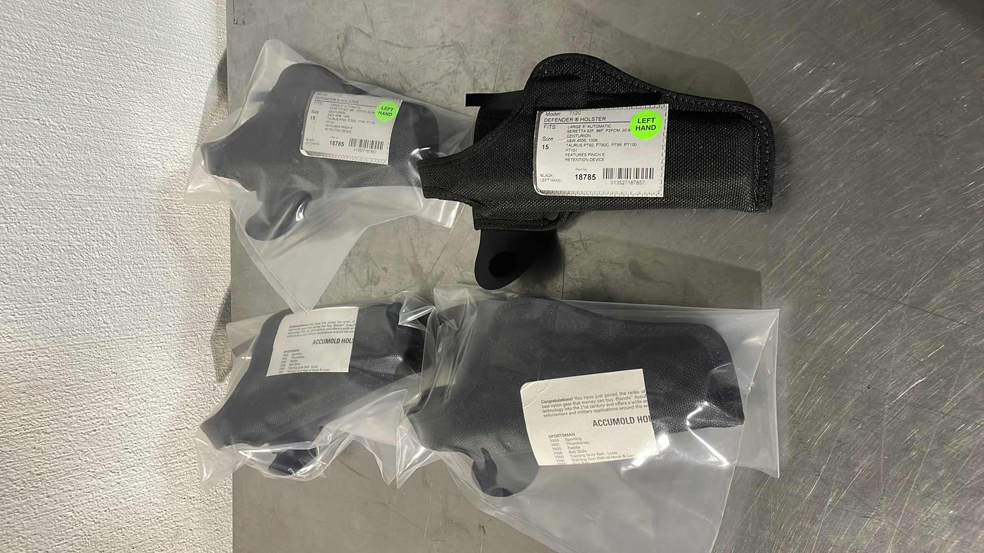 Photo 1 of BIANCHI ACCUMOLD BLACK DUTY DEFENDER HOLSTER 18785  LEFT HANDED 7120 FOR 92F 96F PT92 (4)