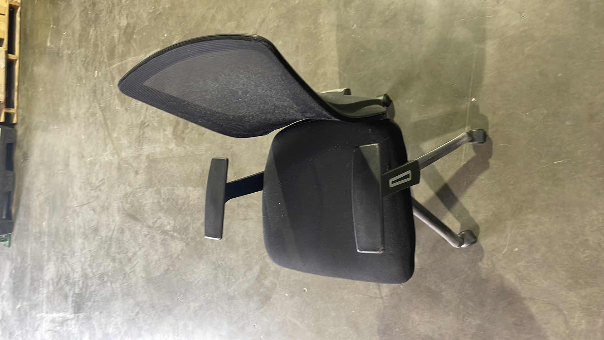 Photo 5 of OFFICE CHAIR