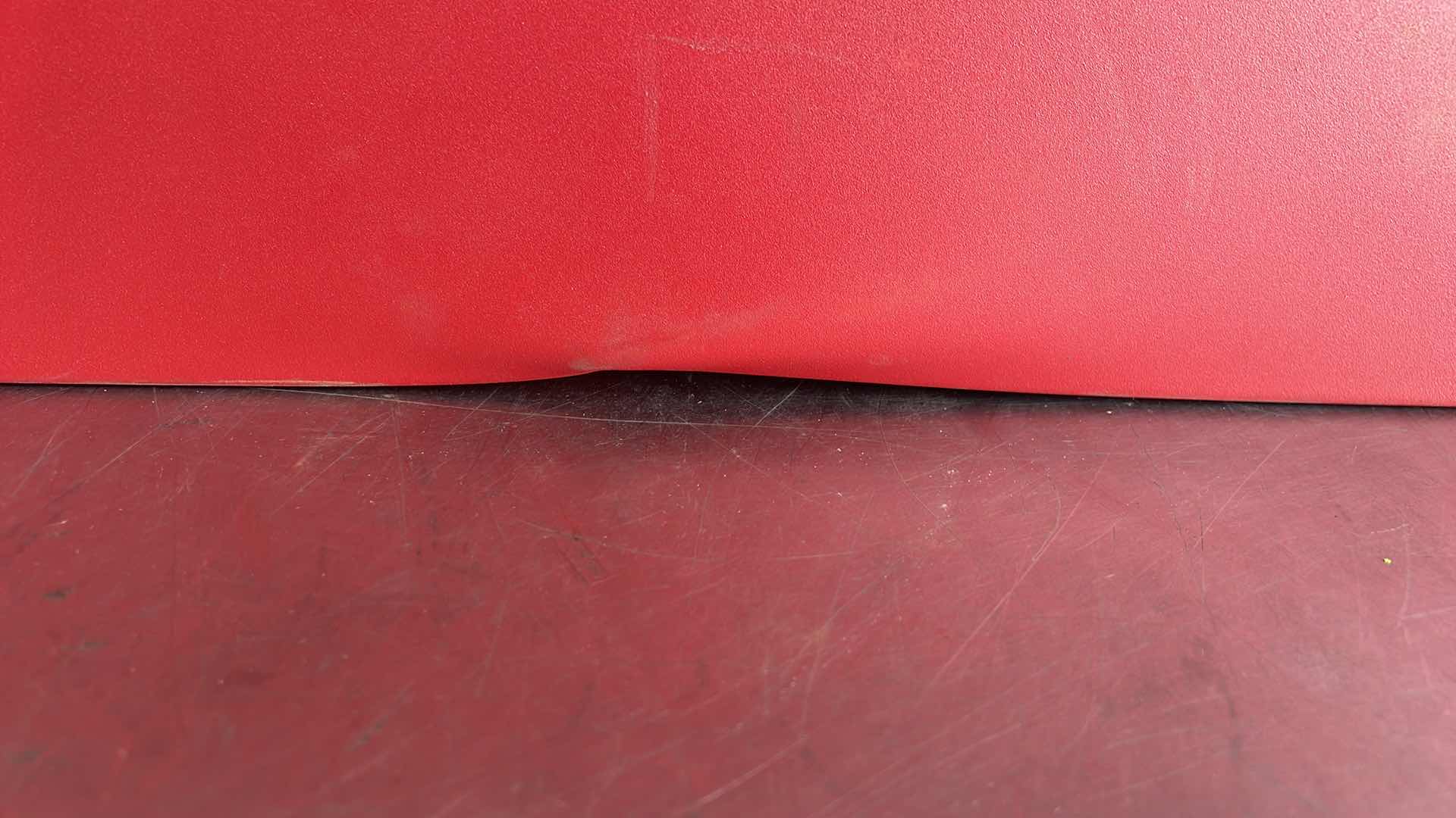 Photo 1 of HUOT TOOL BOX 20” X 9” H12”