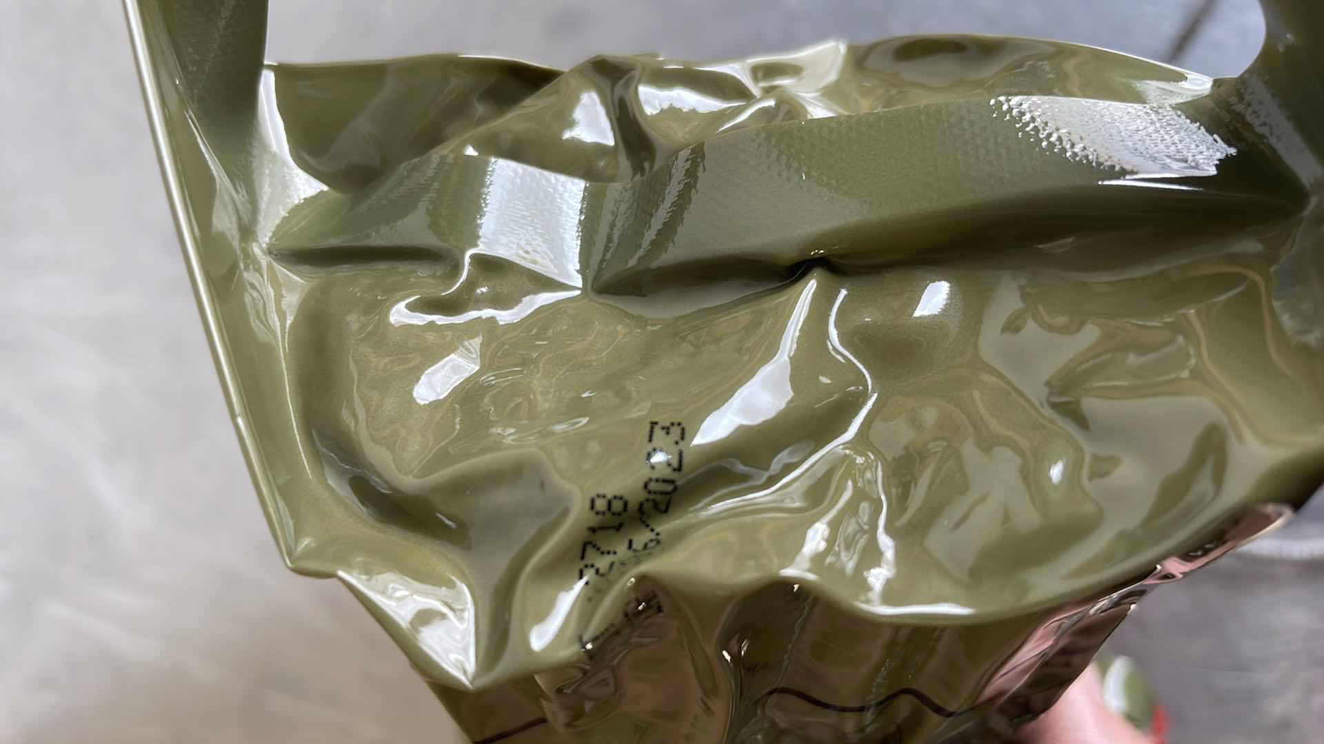 Photo 1 of EMERGENCY TRAUMA DRESSING 6” X 12” X 70” (25) EXP 6/23