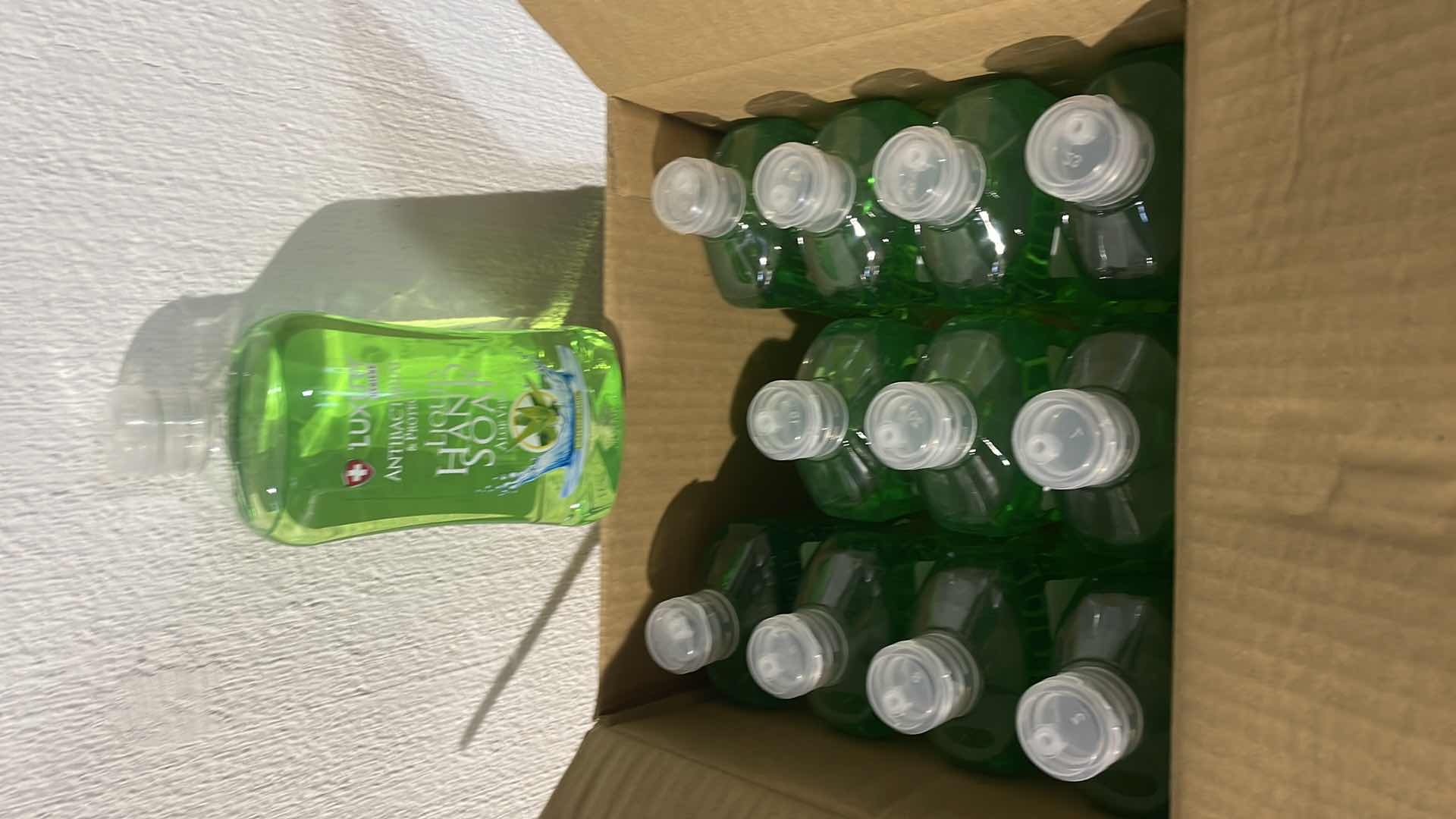 Photo 1 of LUXURY ANTIBACTERIAL LIQUID HAND SOAP ALOE VERA 12-16.9FL OZ