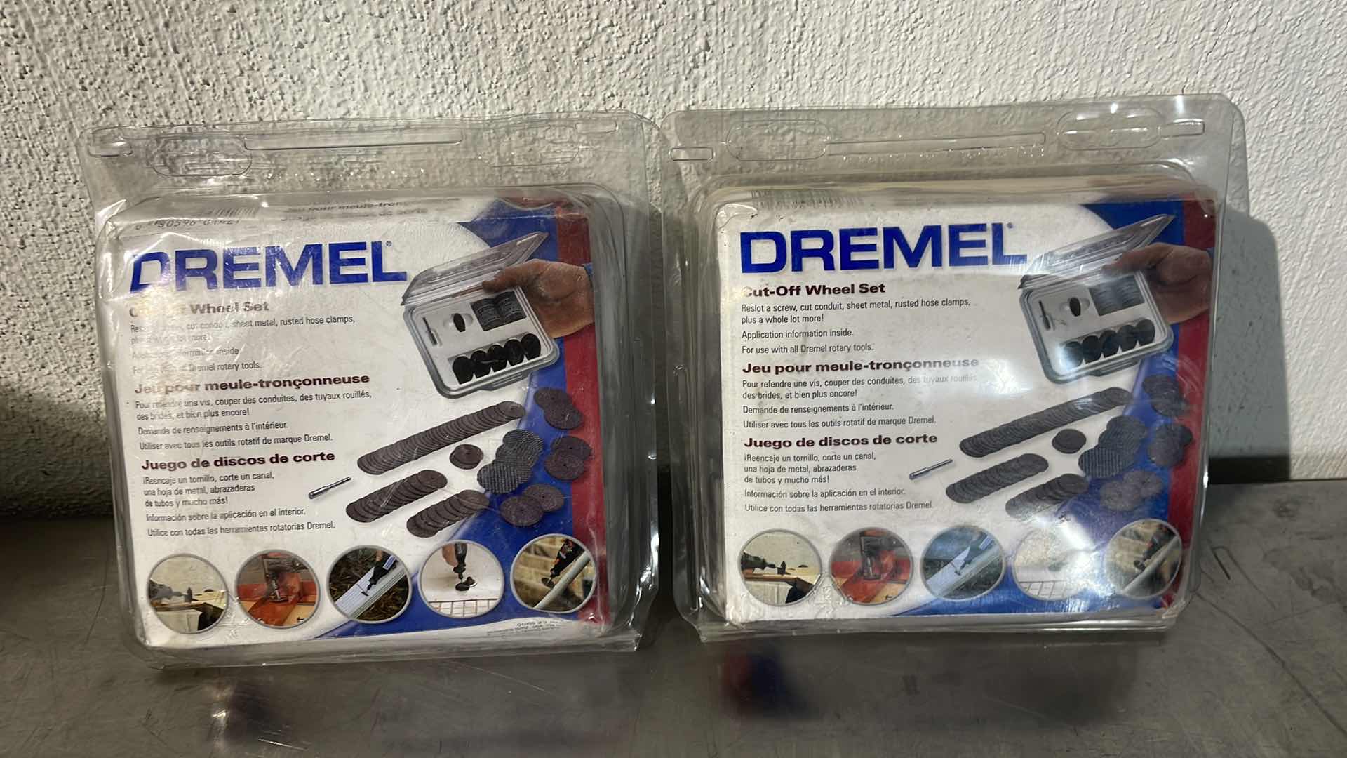 Photo 2 of DREMEL 688 CUT OFF WHEEL SET 69PCS (2)