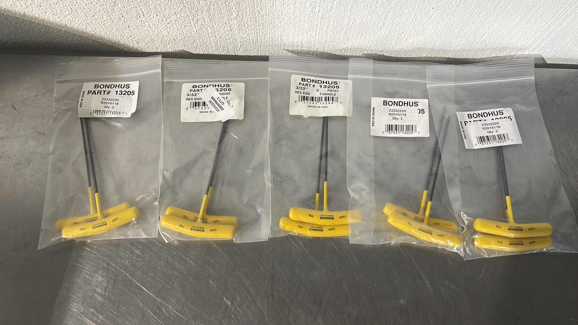 Photo 1 of BONDHUS 13205 3/32" HEX T-HANDLE (5)