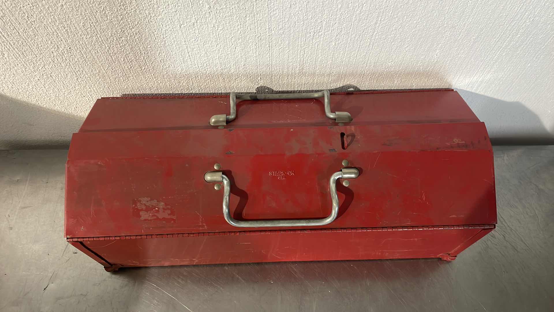 Photo 1 of STACK ON TOOL BOX USA 21” X 9” H8”