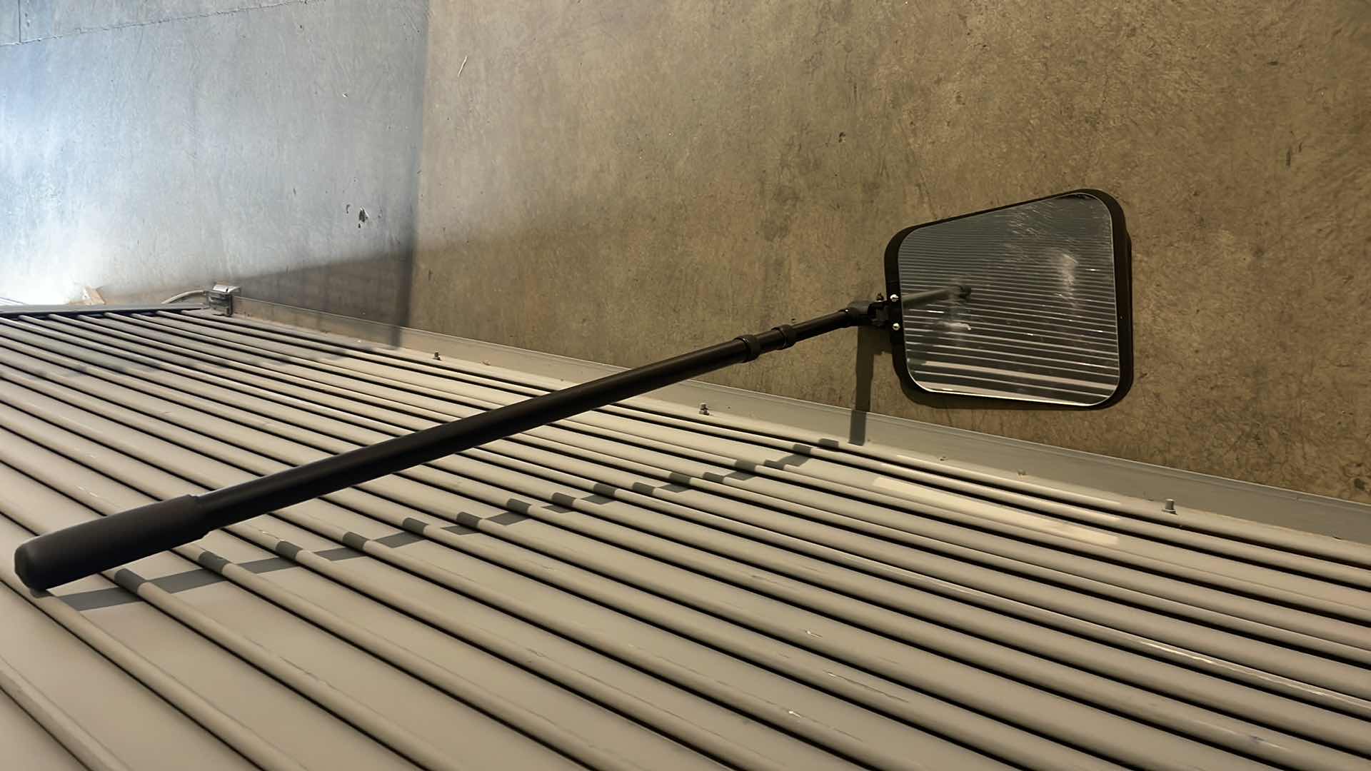 Photo 1 of TELESCOPING INSPECTION MIRROR