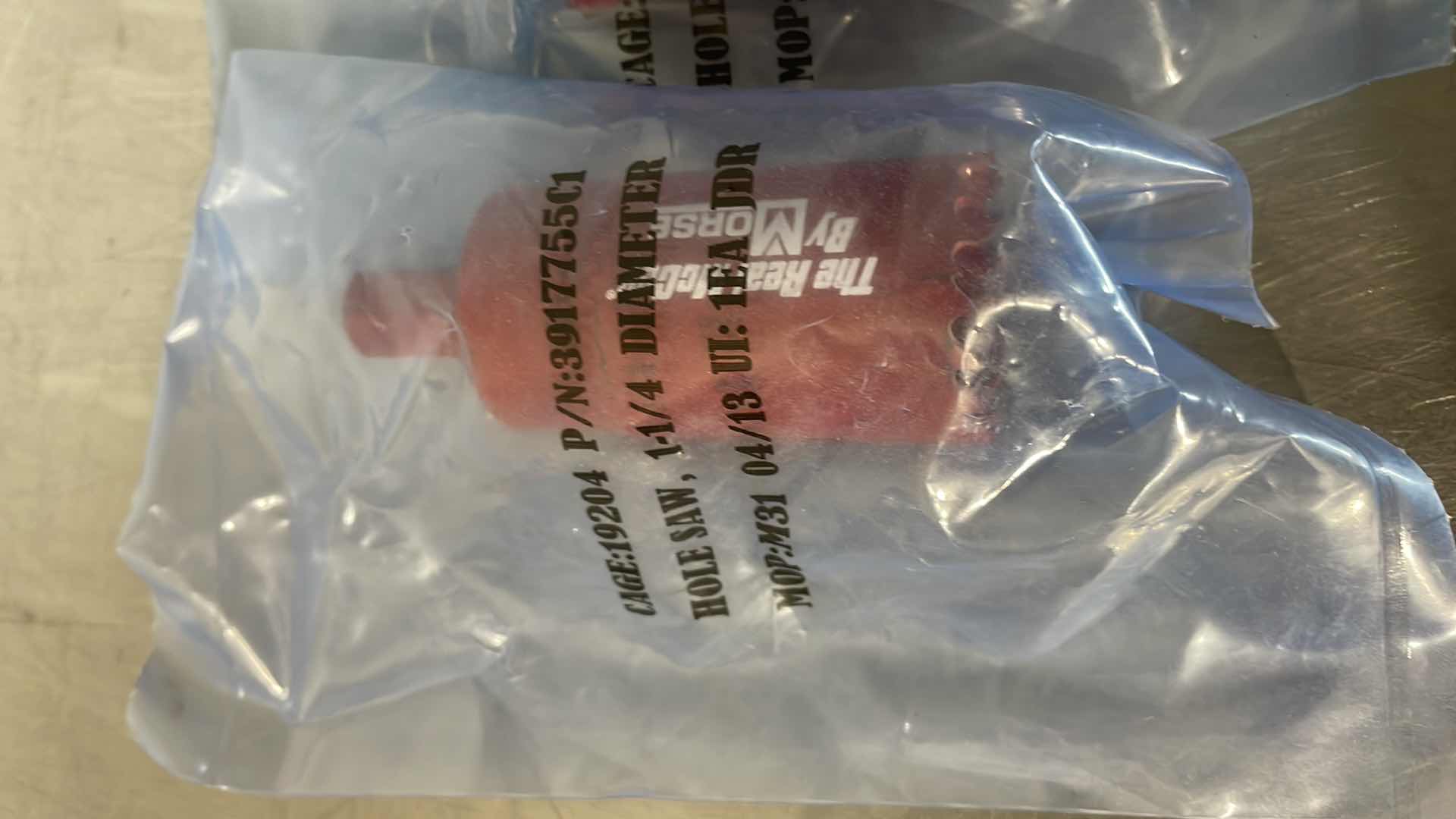 Photo 1 of MORSE TAC20 HOLE SAW, BI-METAL, SAW DIA 1-1/4" 4XJ45 (R) (4)